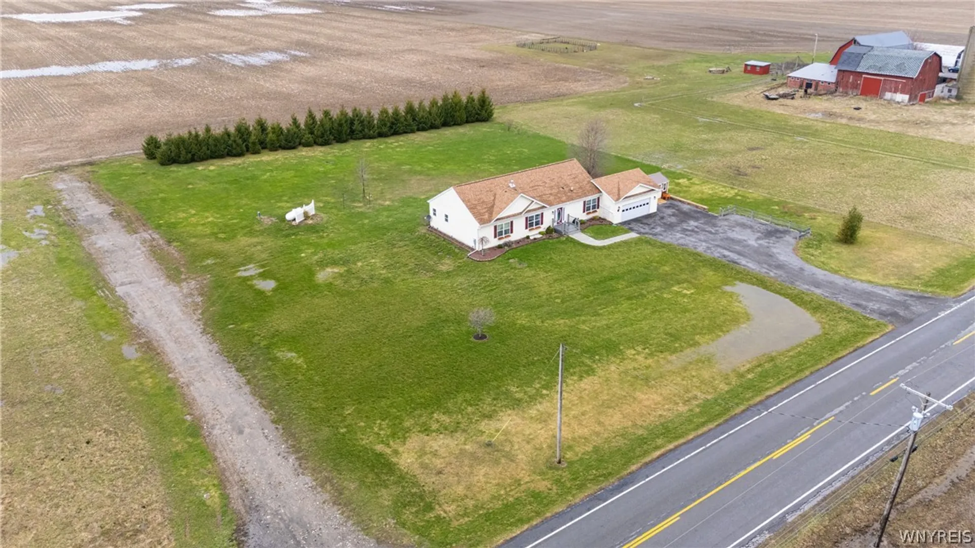 Property at 7900 Gorton Road, Pembroke, NY 14013 23