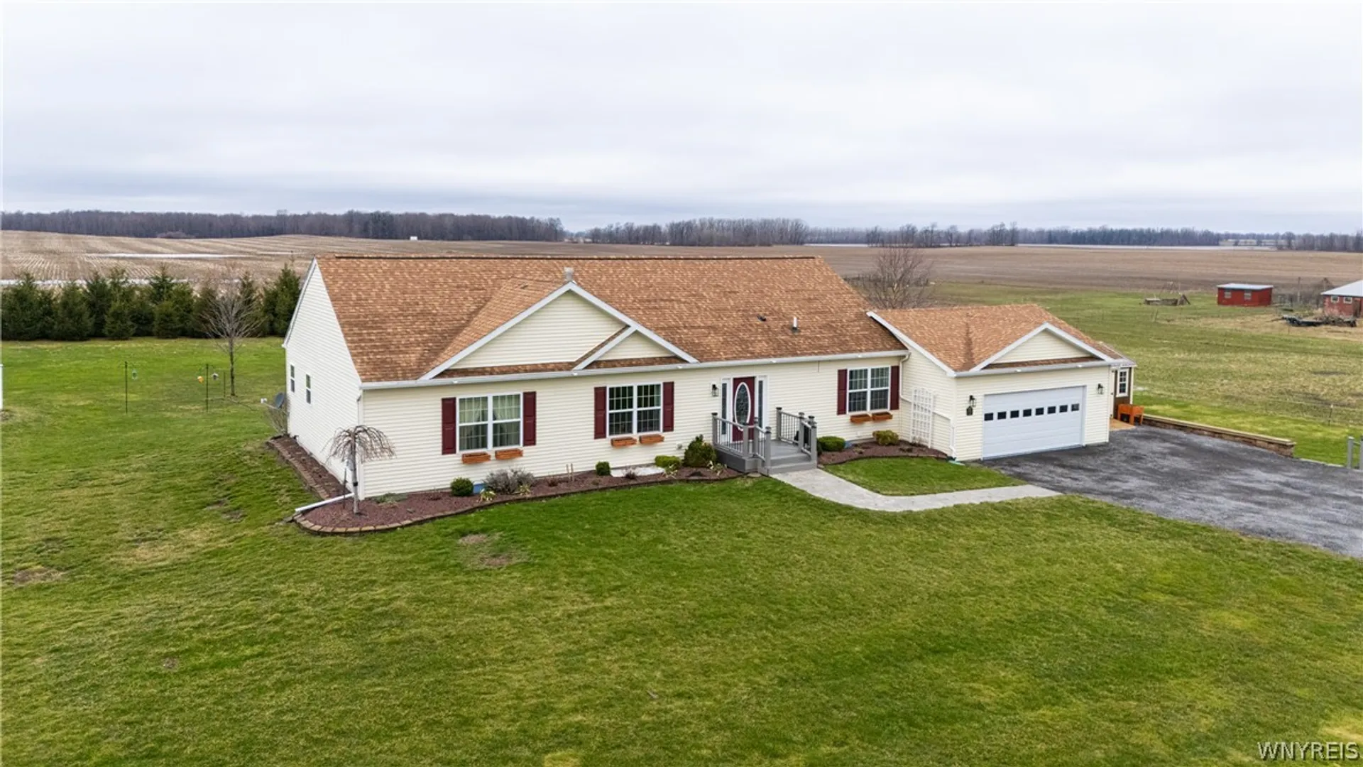 Property at 7900 Gorton Road, Pembroke, NY 14013 27