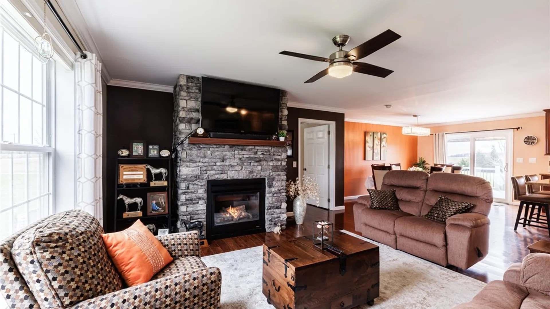 Property at 7900 Gorton Road, Pembroke, NY 14013 4