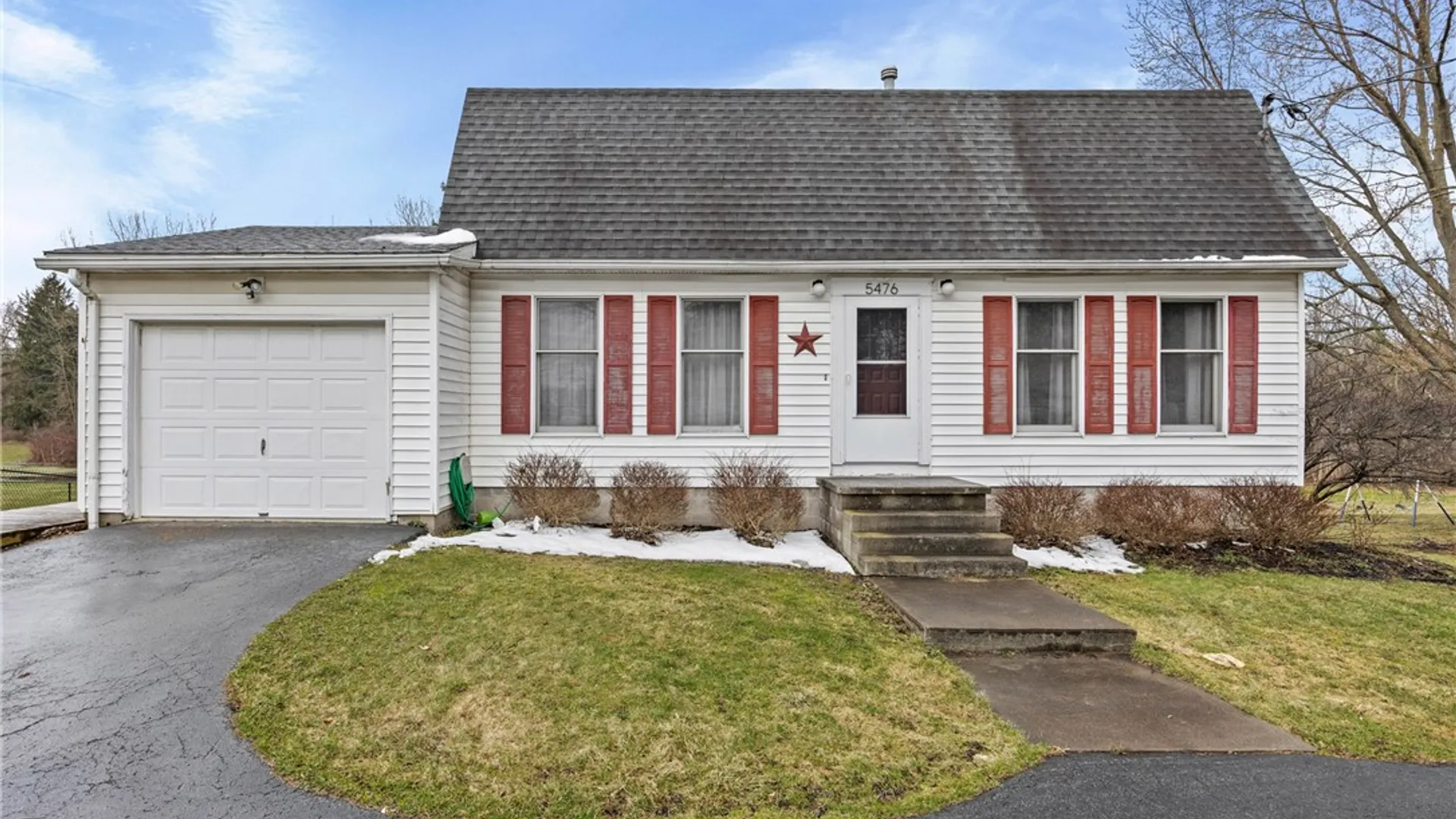 Property at 5476 Ellicott Street Road, Bethany, NY 14054 5