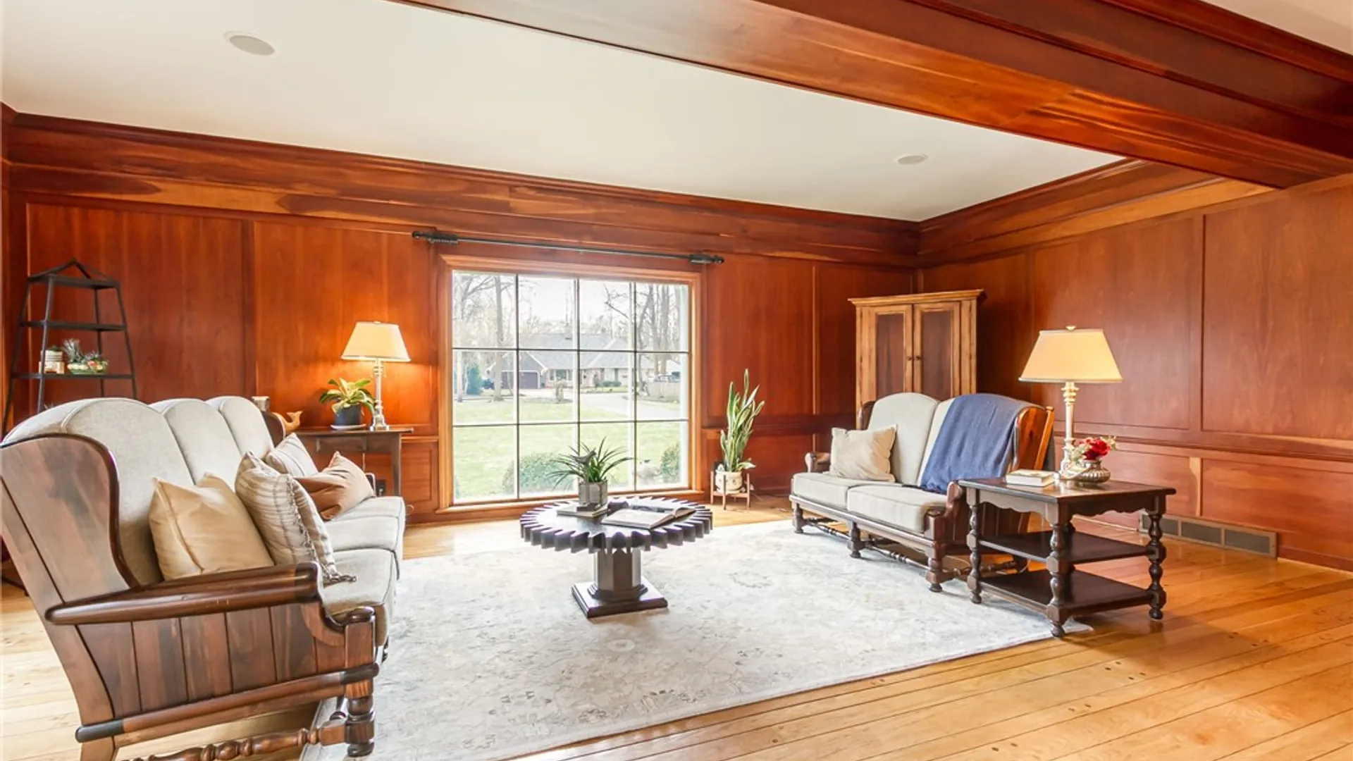 Property at 1 Stonegate Lane, Pittsford, NY 14534 18