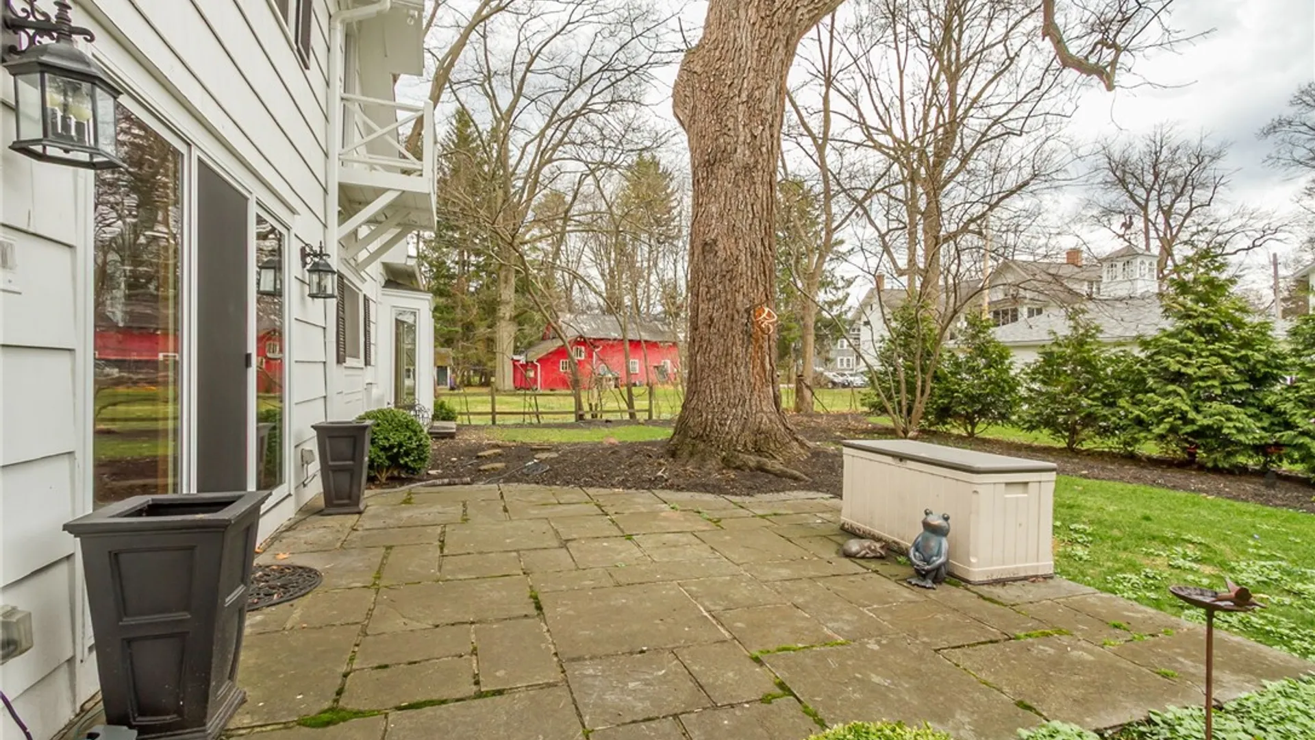 Property at 1 Stonegate Lane, Pittsford, NY 14534 31