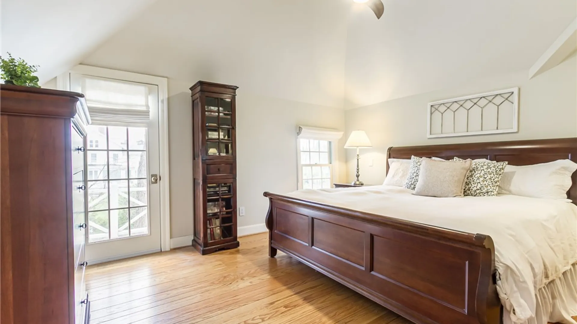 Property at 1 Stonegate Lane, Pittsford, NY 14534 35