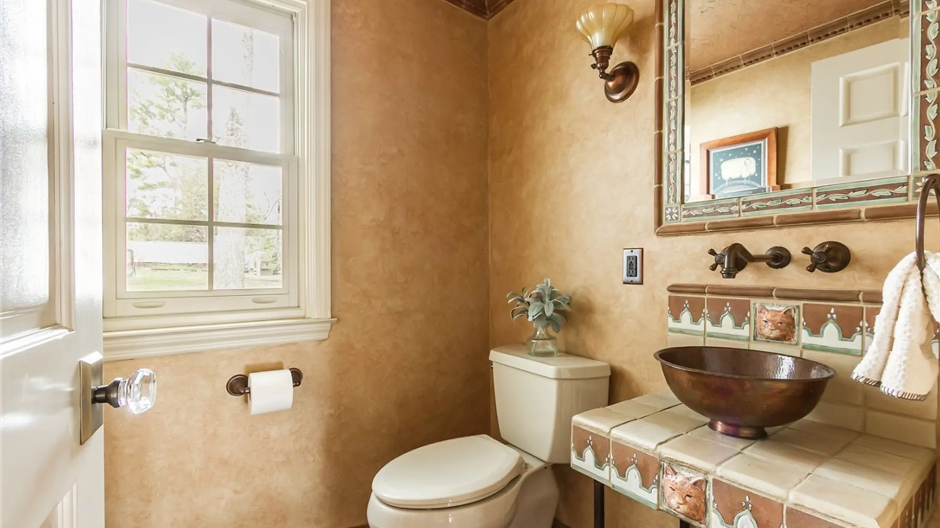 Property at 1 Stonegate Lane, Pittsford, NY 14534 8