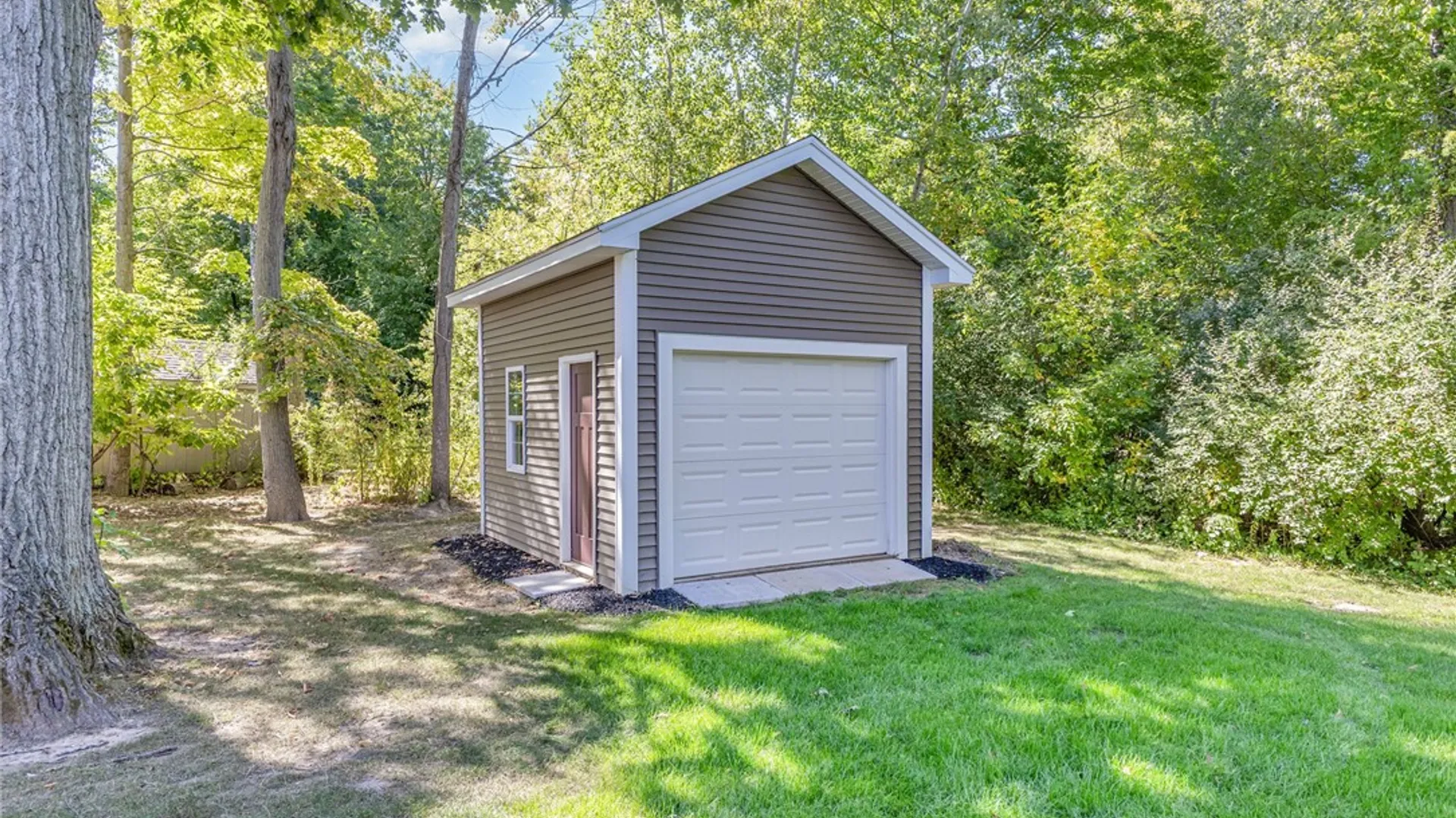 Property at 248 Hillbridge Drive, Greece, NY 14612 43