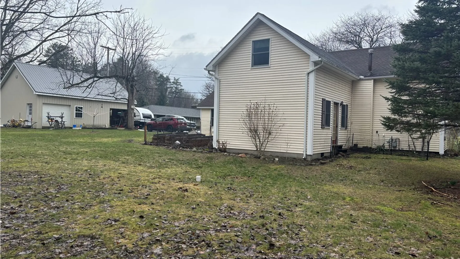 Property at 1438 Sandridge Road, Alden, NY 14004 3
