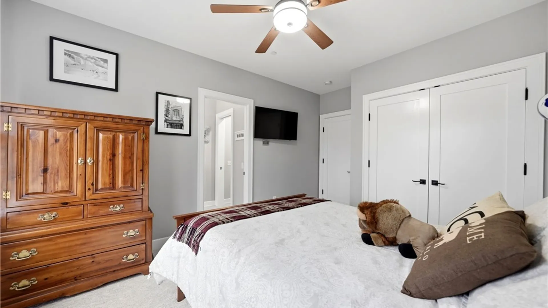 Property at 1049 Willardshire Road, Aurora, NY 14127 28