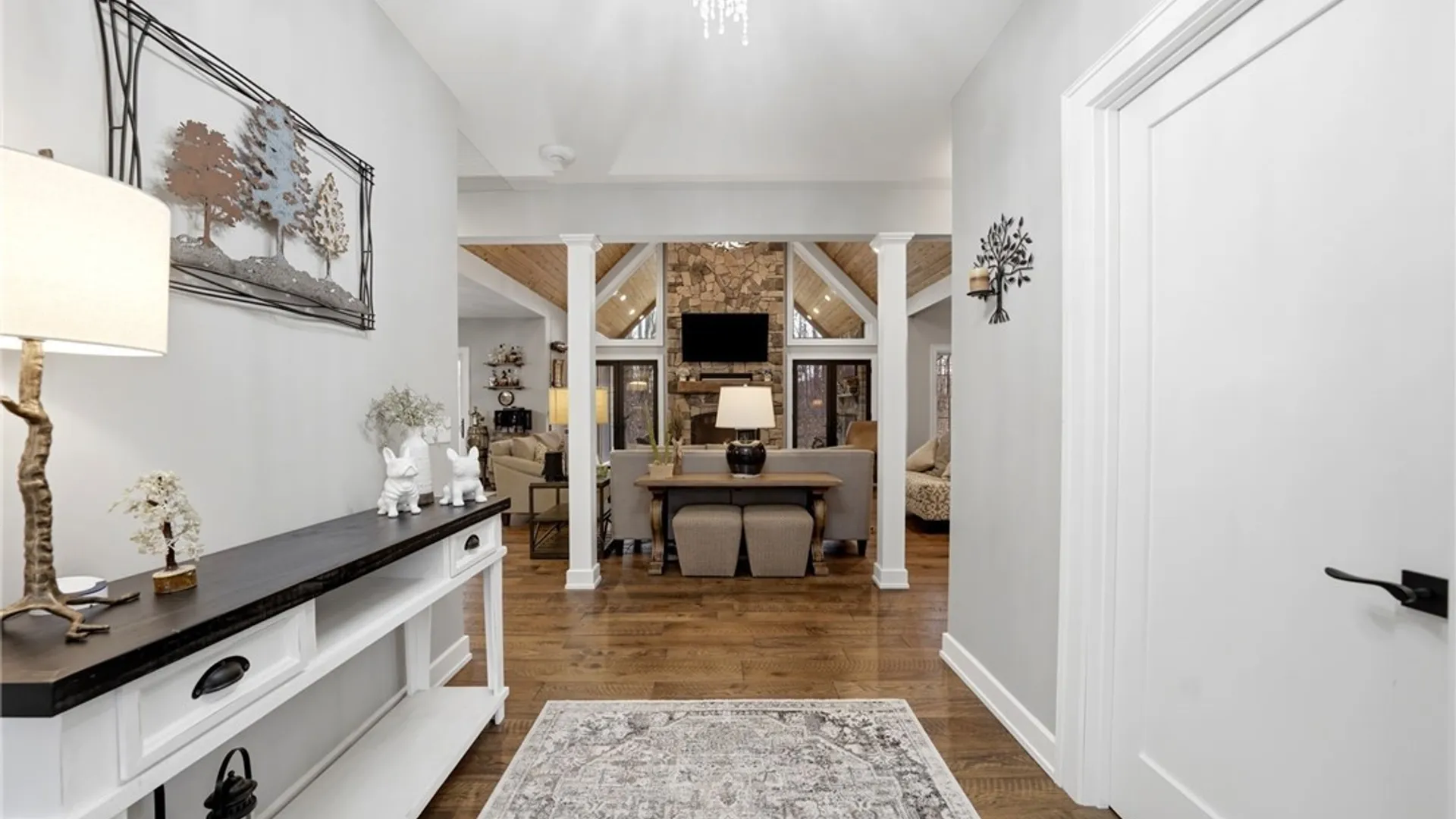 Property at 1049 Willardshire Road, Aurora, NY 14127 3