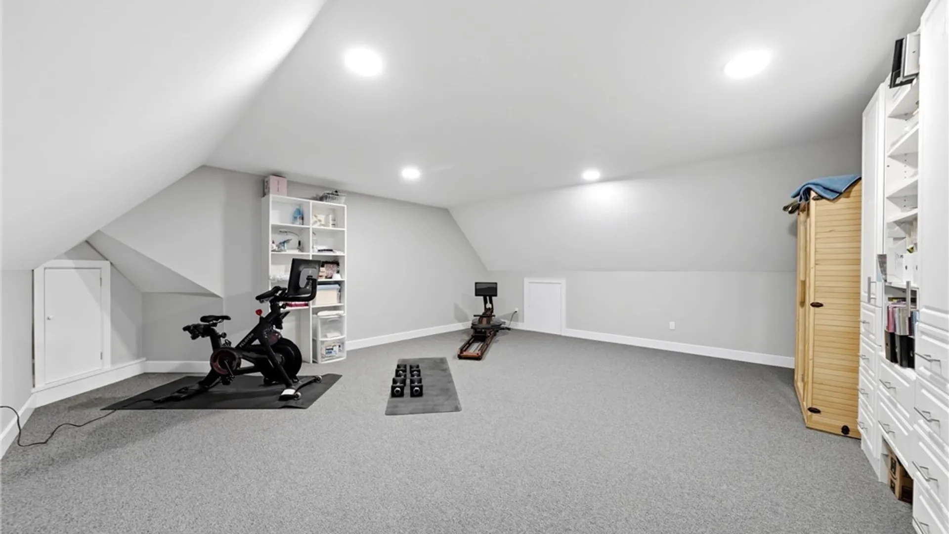 Property at 1049 Willardshire Road, Aurora, NY 14127 38