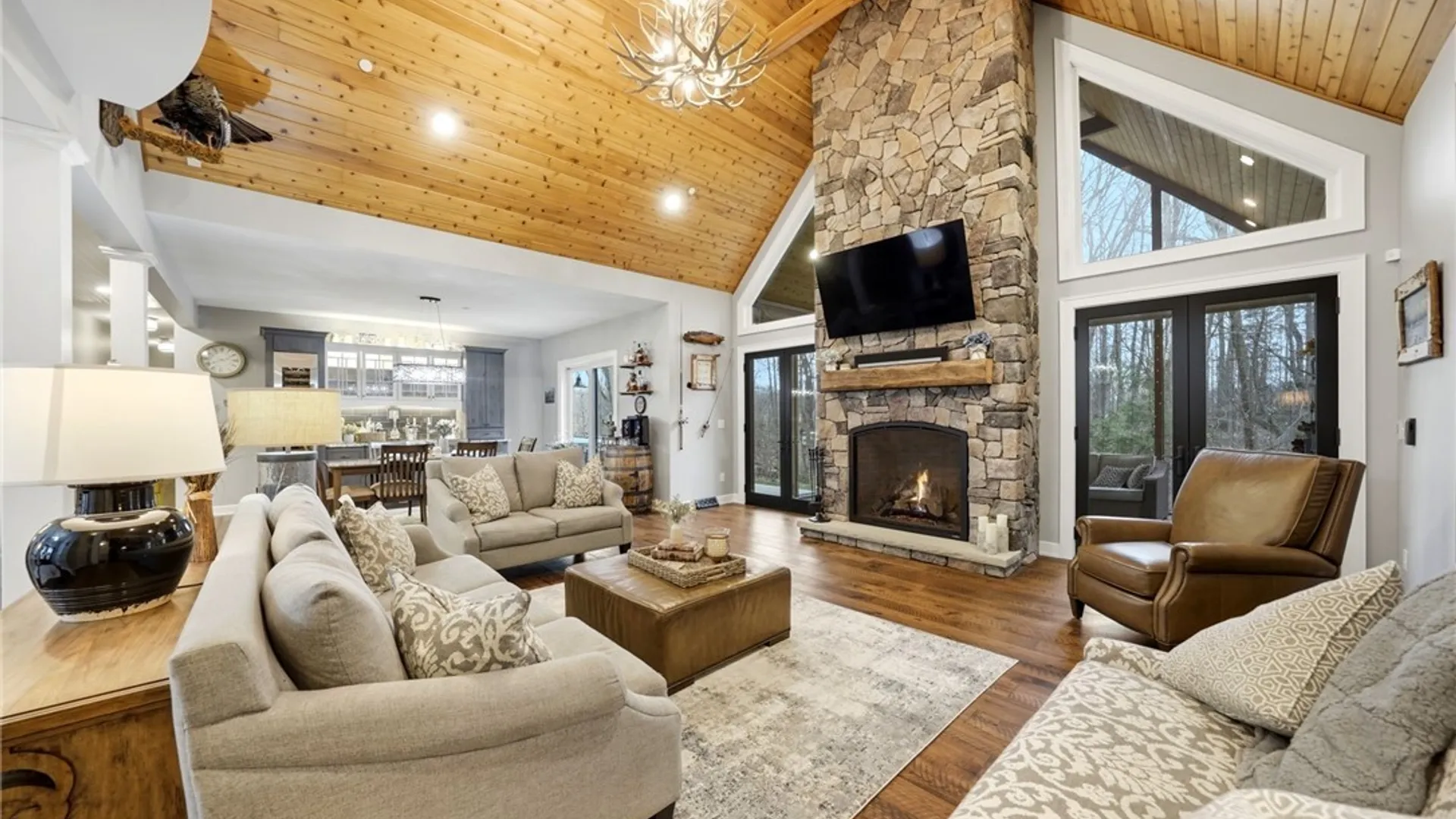 Property at 1049 Willardshire Road, Aurora, NY 14127 6