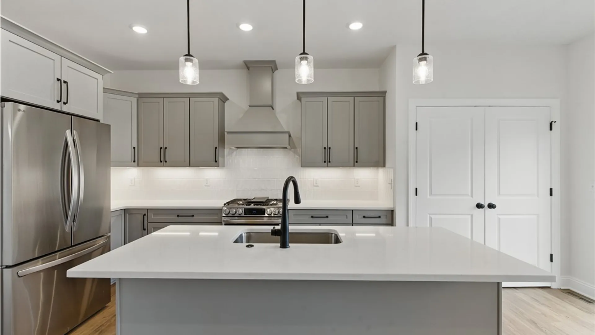 Property at 5105 Forest Ridge Drive, Rome, NY 13440 14