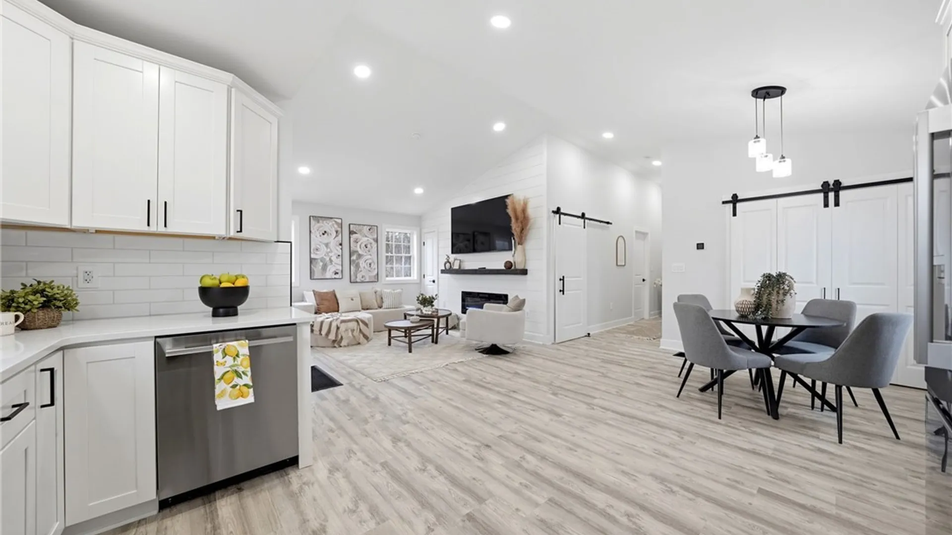 Property at 557 Eisenhower Avenue, Evans, NY 14006 15