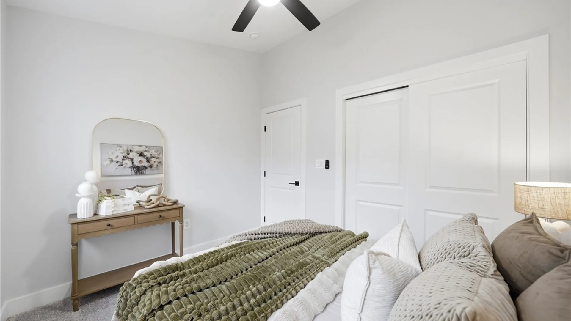 Property at 557 Eisenhower Avenue, Evans, NY 14006 27