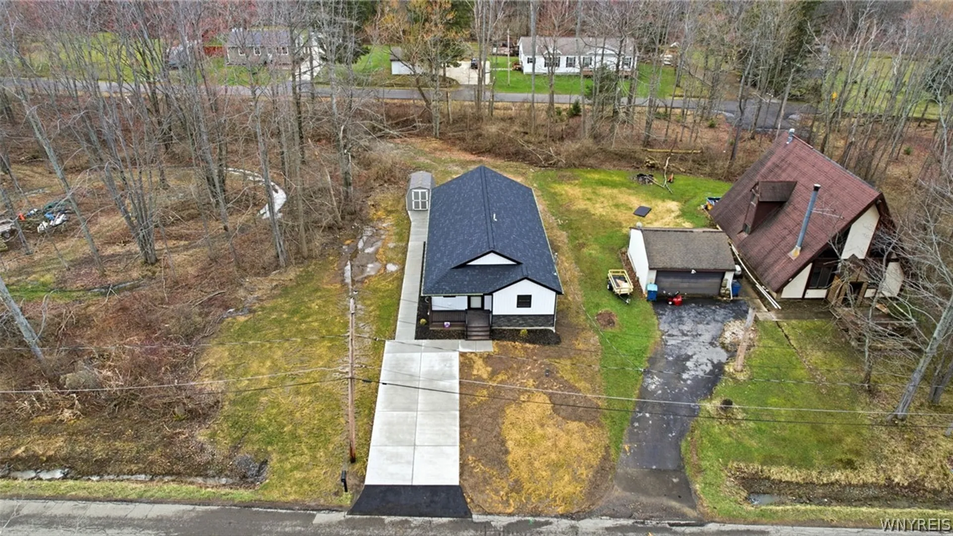 Property at 557 Eisenhower Avenue, Evans, NY 14006 43