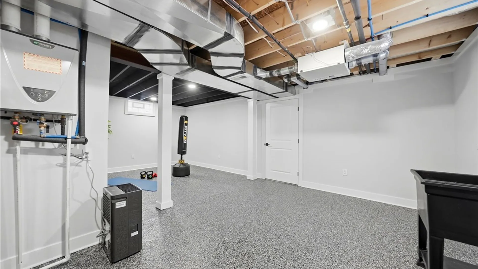 Property at 557 Eisenhower Avenue, Evans, NY 14006 48