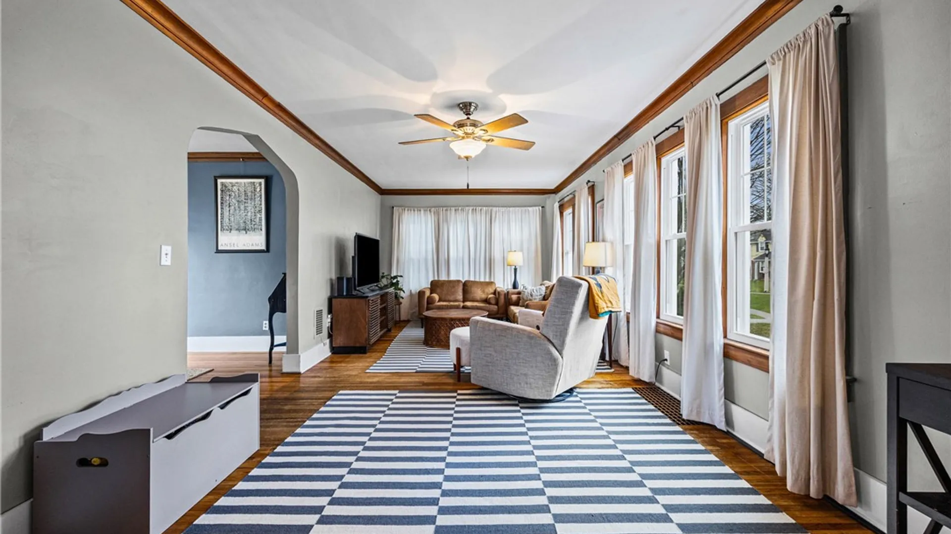 Property at 263 Somershire Drive, Irondequoit, NY 14617 8