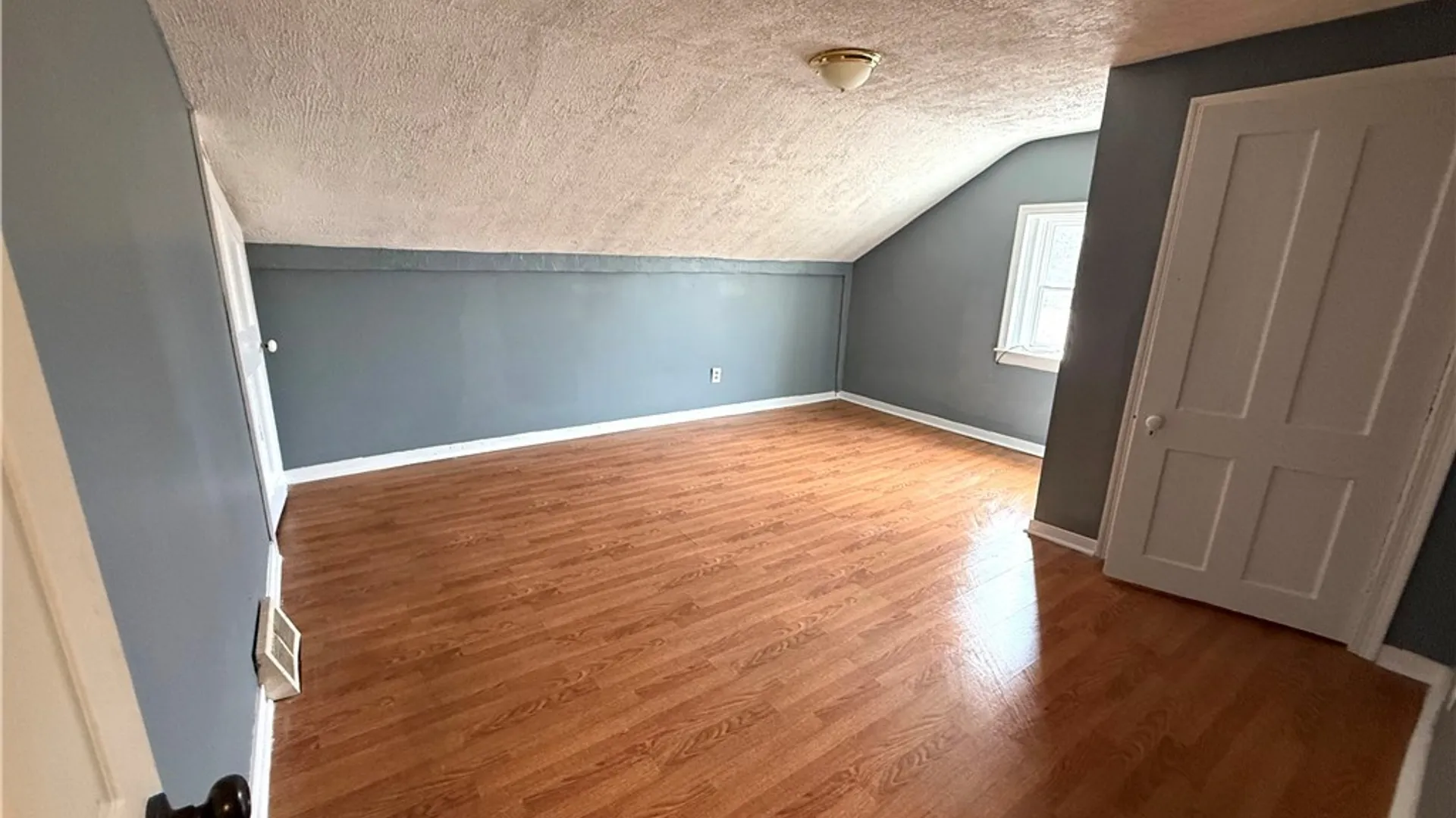 Property at 512 Herkimer Road, Utica, NY 13502 28