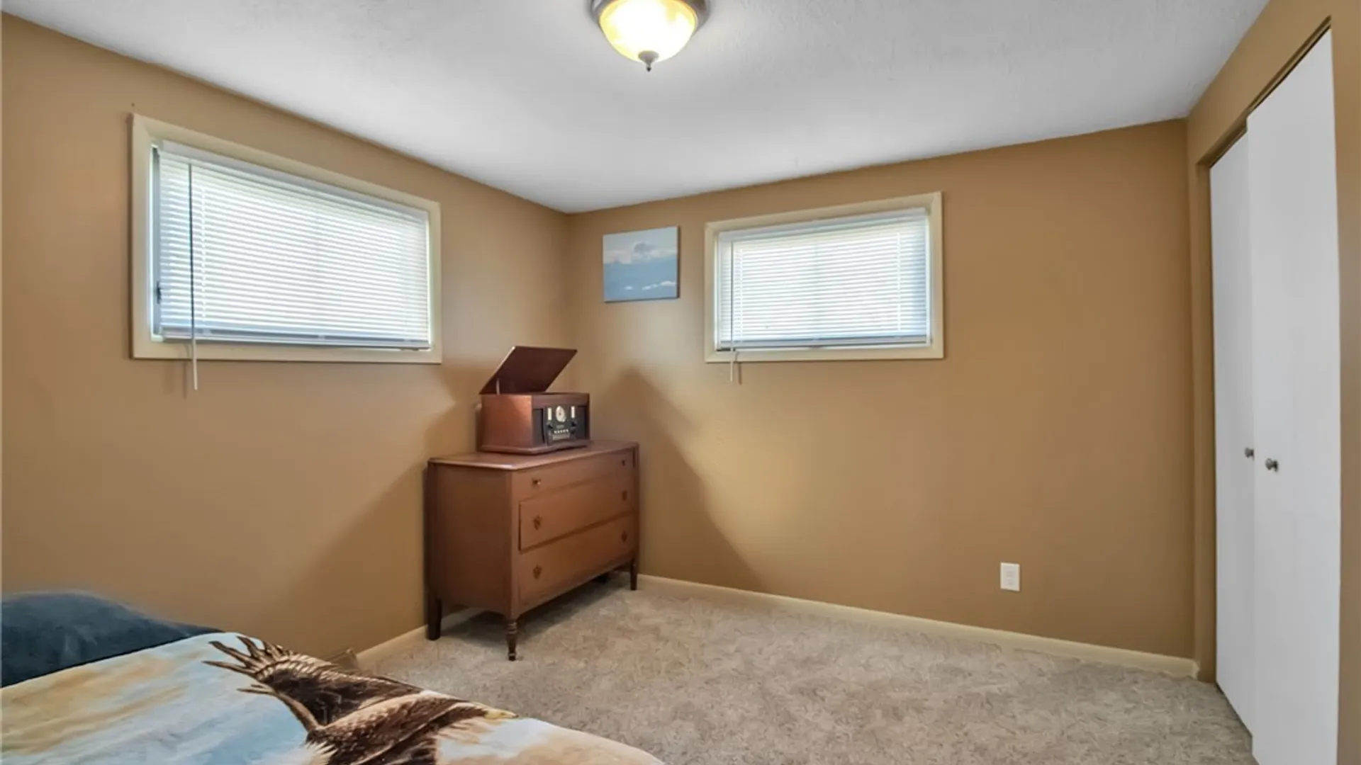 Property at 15 Theresa Drive, Cheektowaga, NY 14227 10