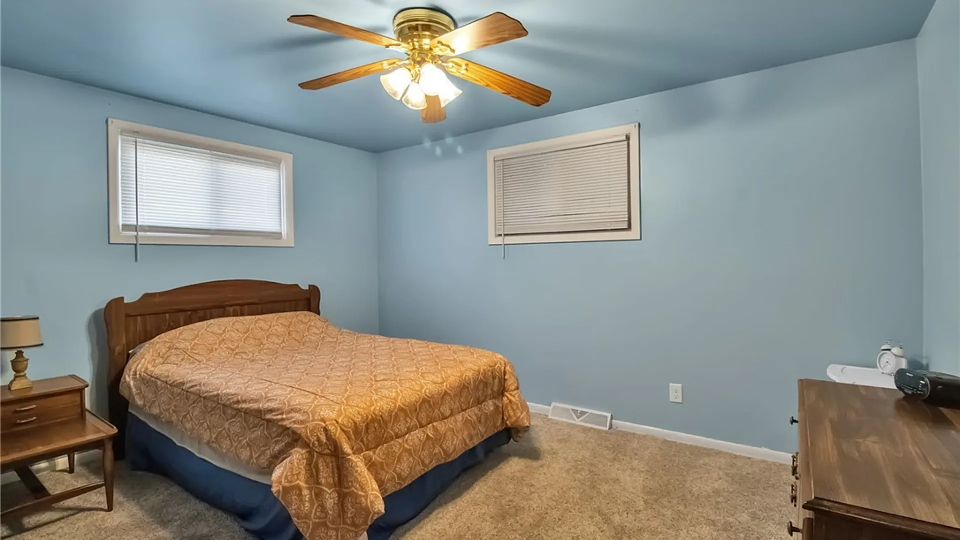 Property at 15 Theresa Drive, Cheektowaga, NY 14227 12