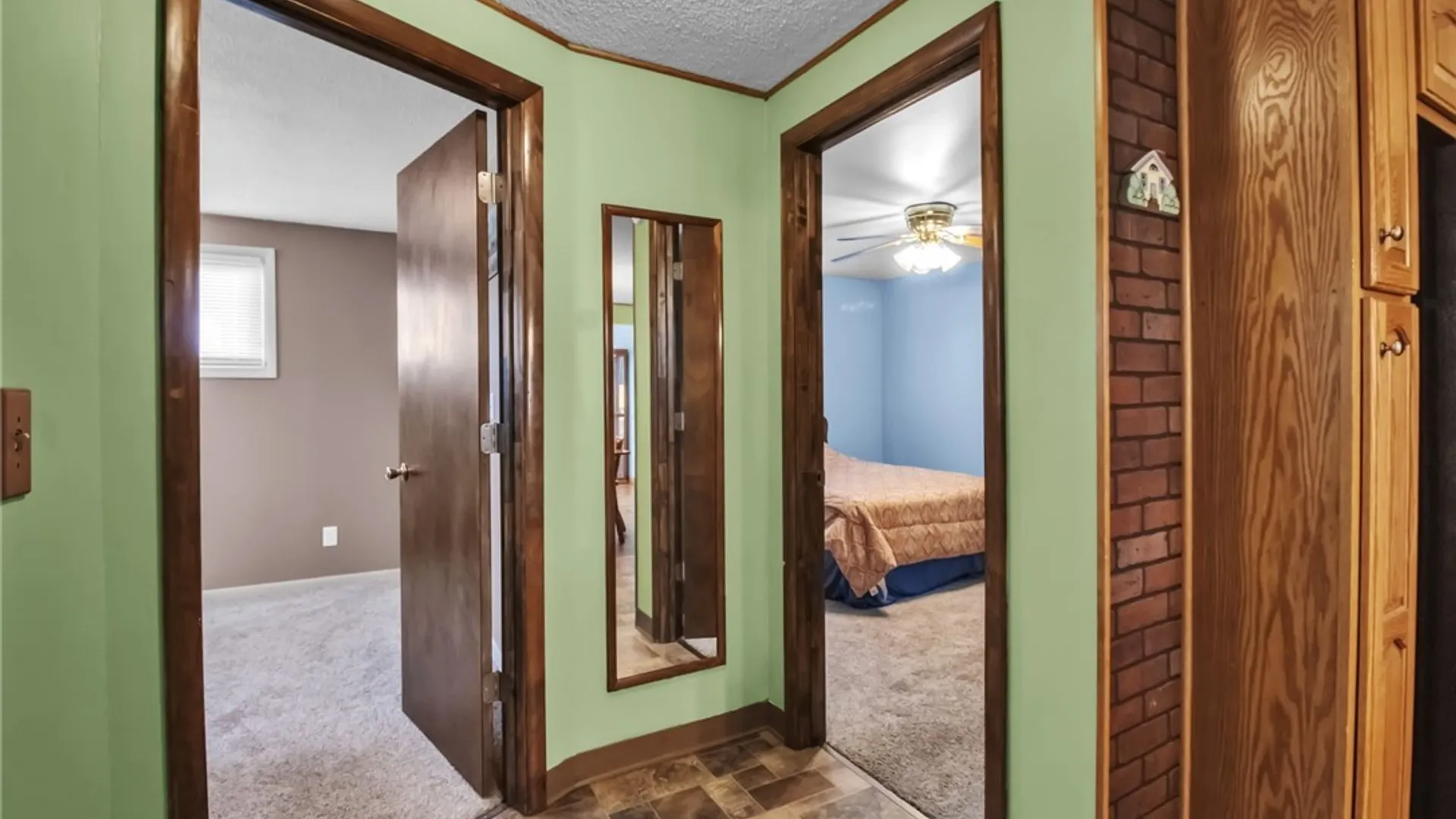 Property at 15 Theresa Drive, Cheektowaga, NY 14227 9