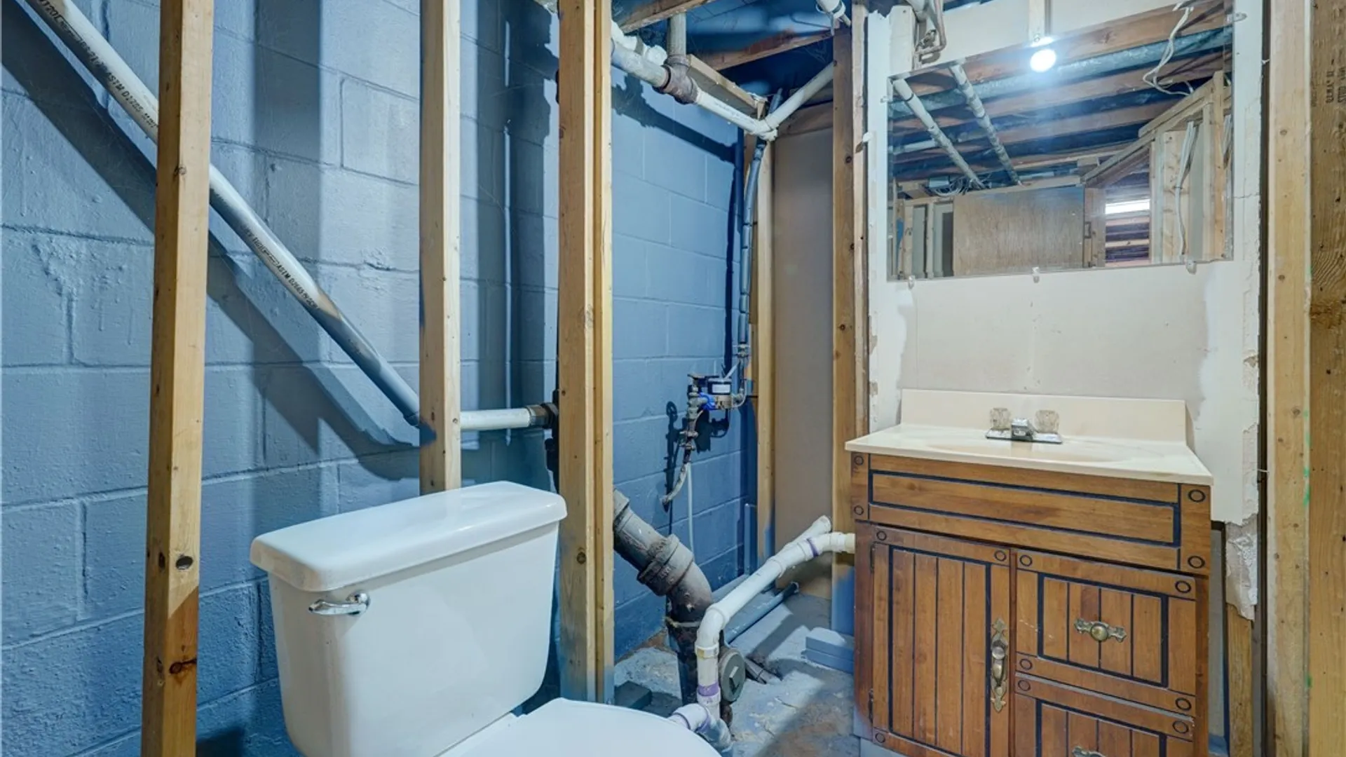 Property at 7 Rouge Road, Henrietta, NY 14623 18