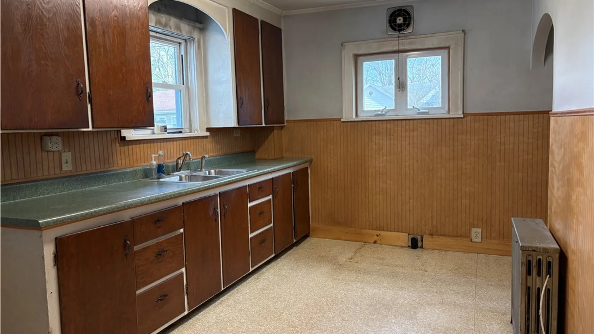 Property at 19 Washington Street, Seneca Falls, NY 13148 3