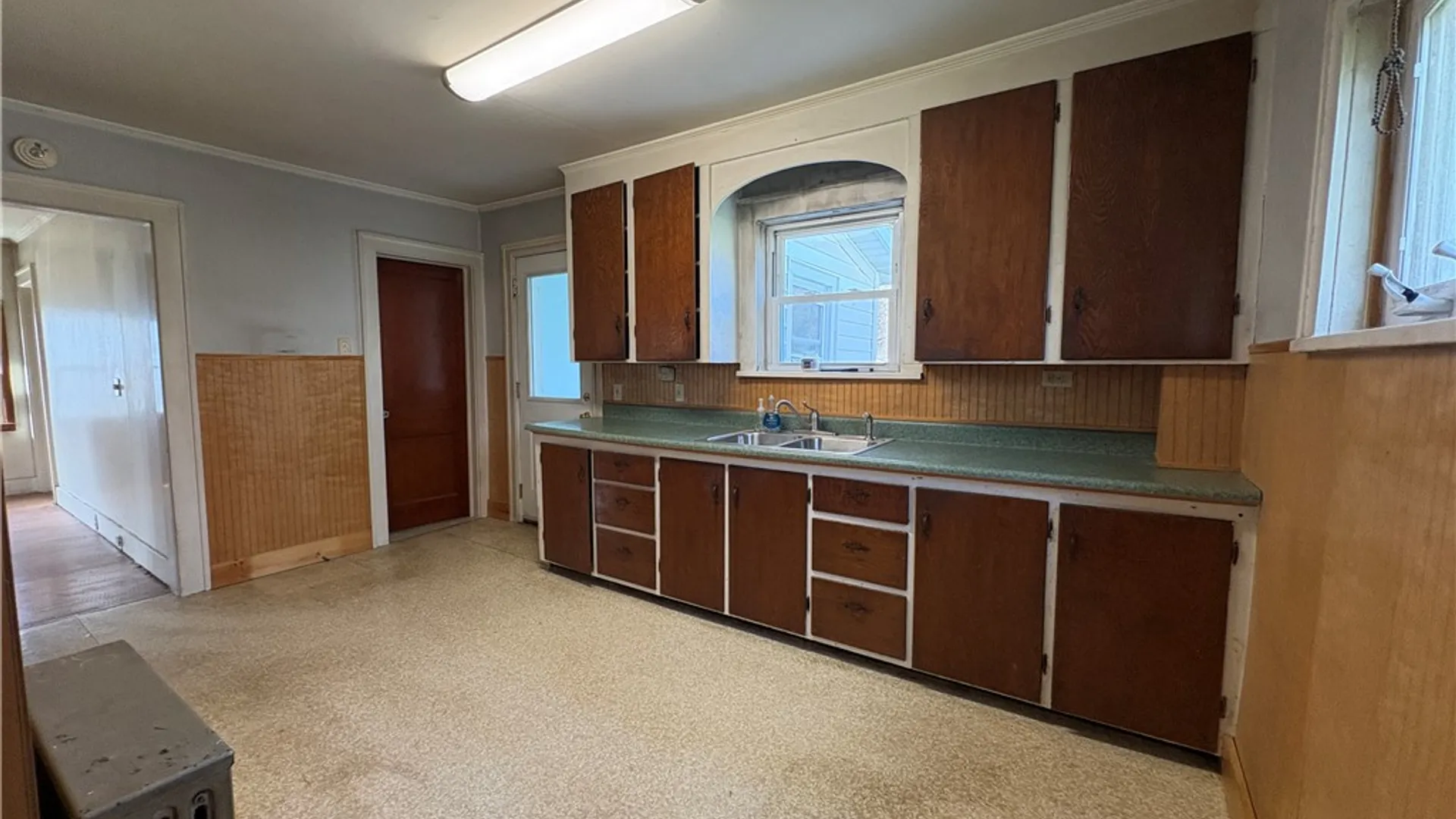 Property at 19 Washington Street, Seneca Falls, NY 13148 4
