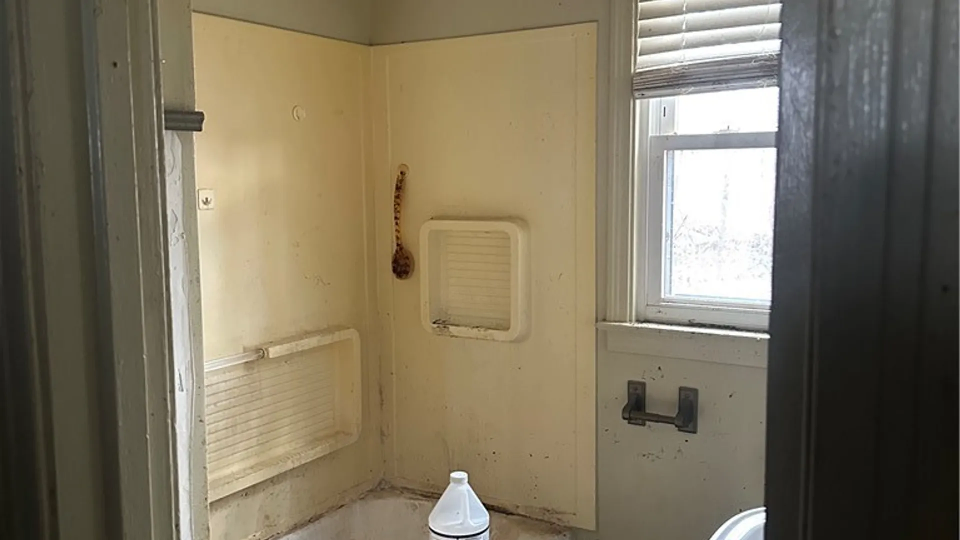 Property at 108 Byrne Place, Syracuse, NY 13205 13