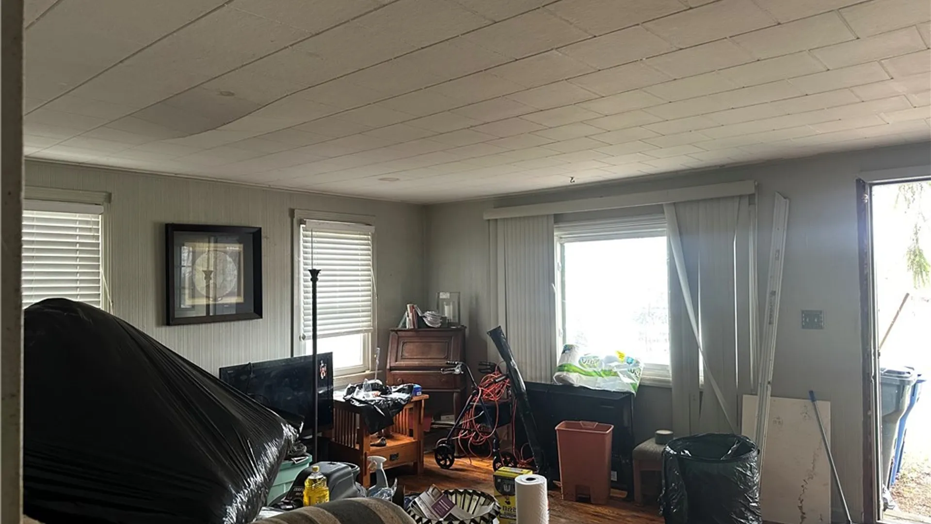 Property at 108 Byrne Place, Syracuse, NY 13205 5