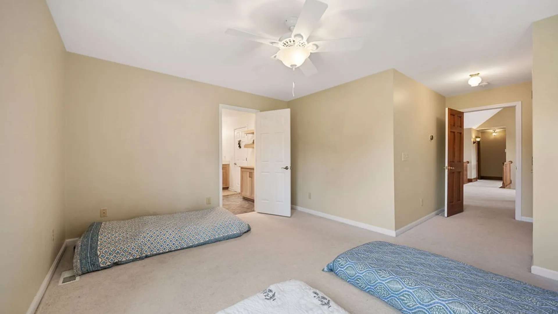 Property at 7603 Windsbury Circle, Pompey, NY 13104 31