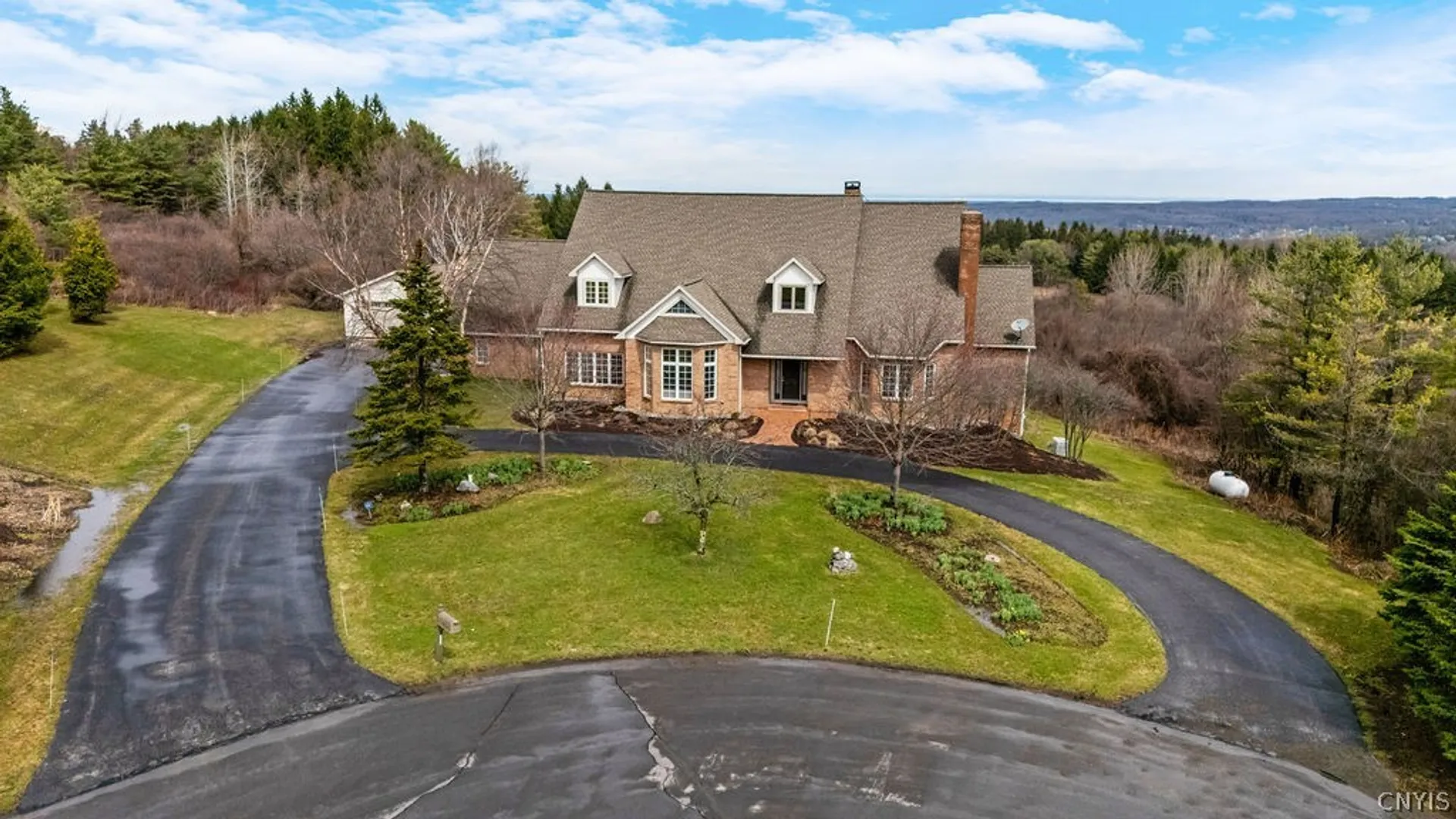 Property at 7603 Windsbury Circle, Pompey, NY 13104 47