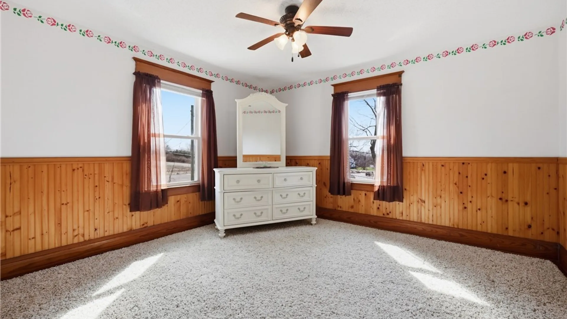 Property at 11146 Broadway Street, Alden, NY 14004 14