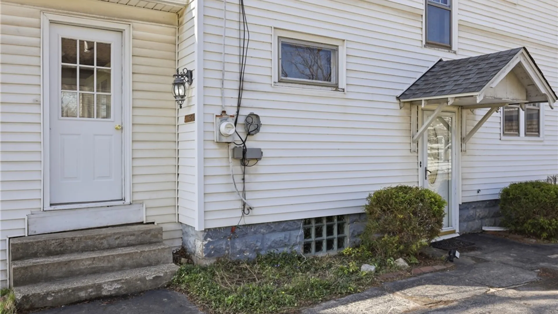 Property at 11146 Broadway Street, Alden, NY 14004 3