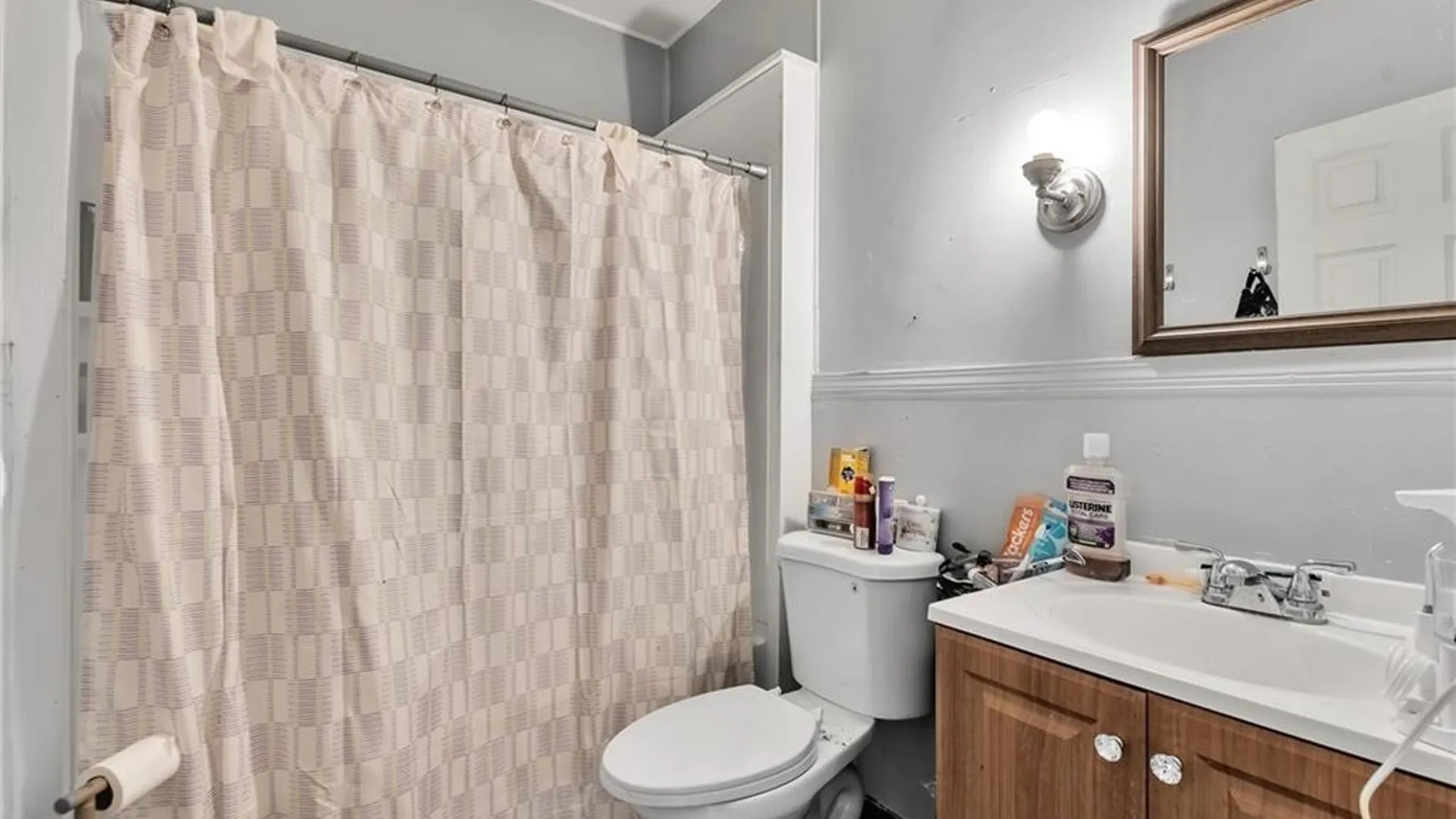 Property at 442 Baynes Street, Buffalo, NY 14213 36