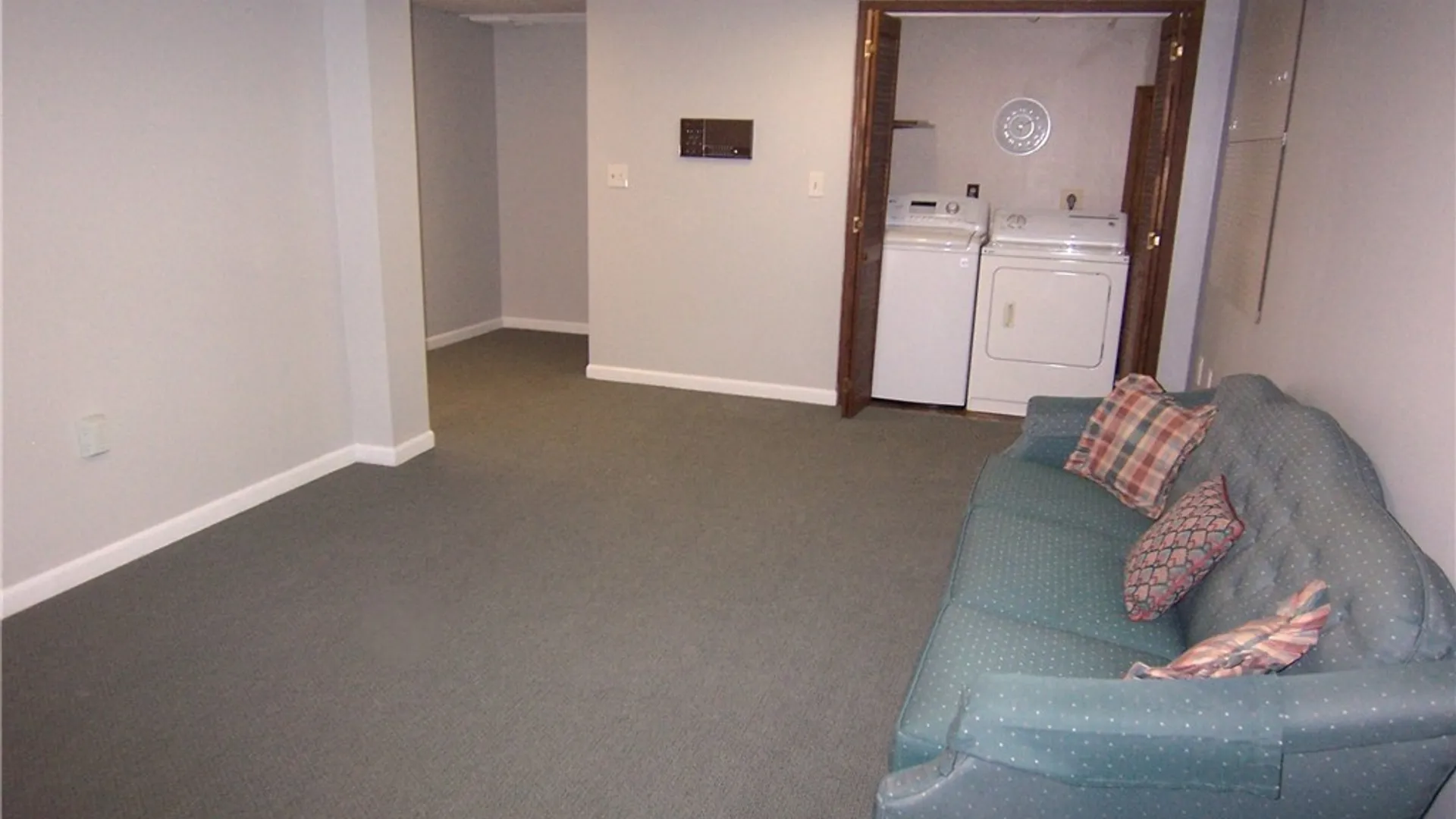 Property at 14 Alder Bush, Chili, NY 14624 19