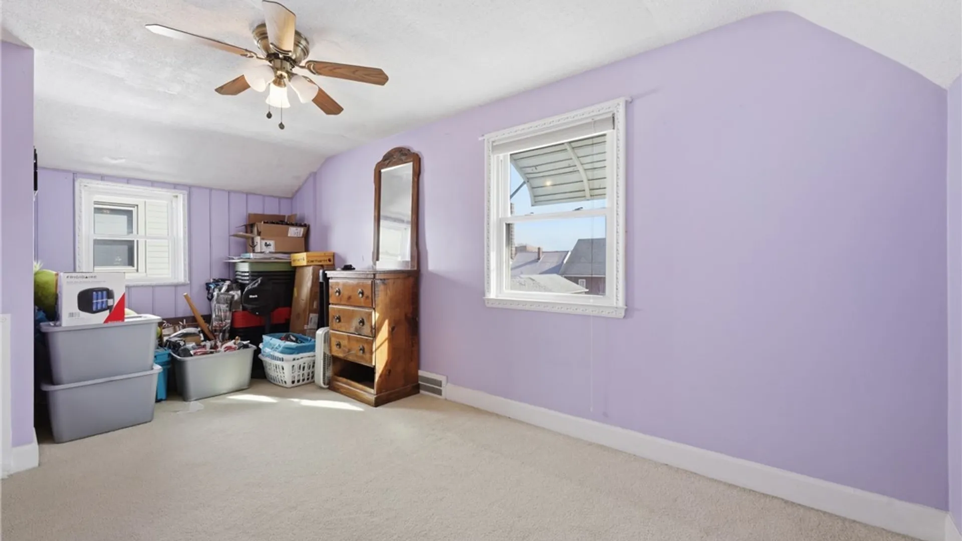 Property at 2733 Woodlawn Avenue, Niagara Falls, NY 14301 24