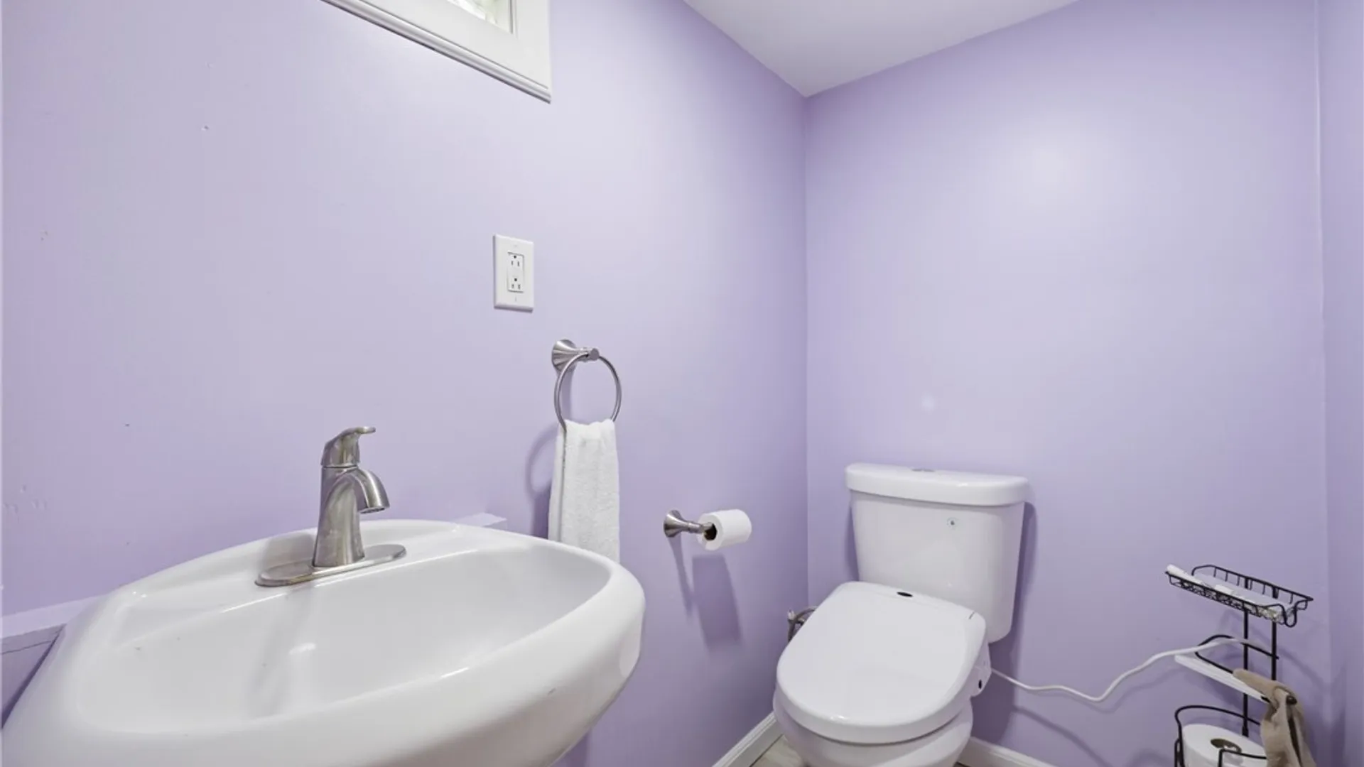 Property at 2733 Woodlawn Avenue, Niagara Falls, NY 14301 32