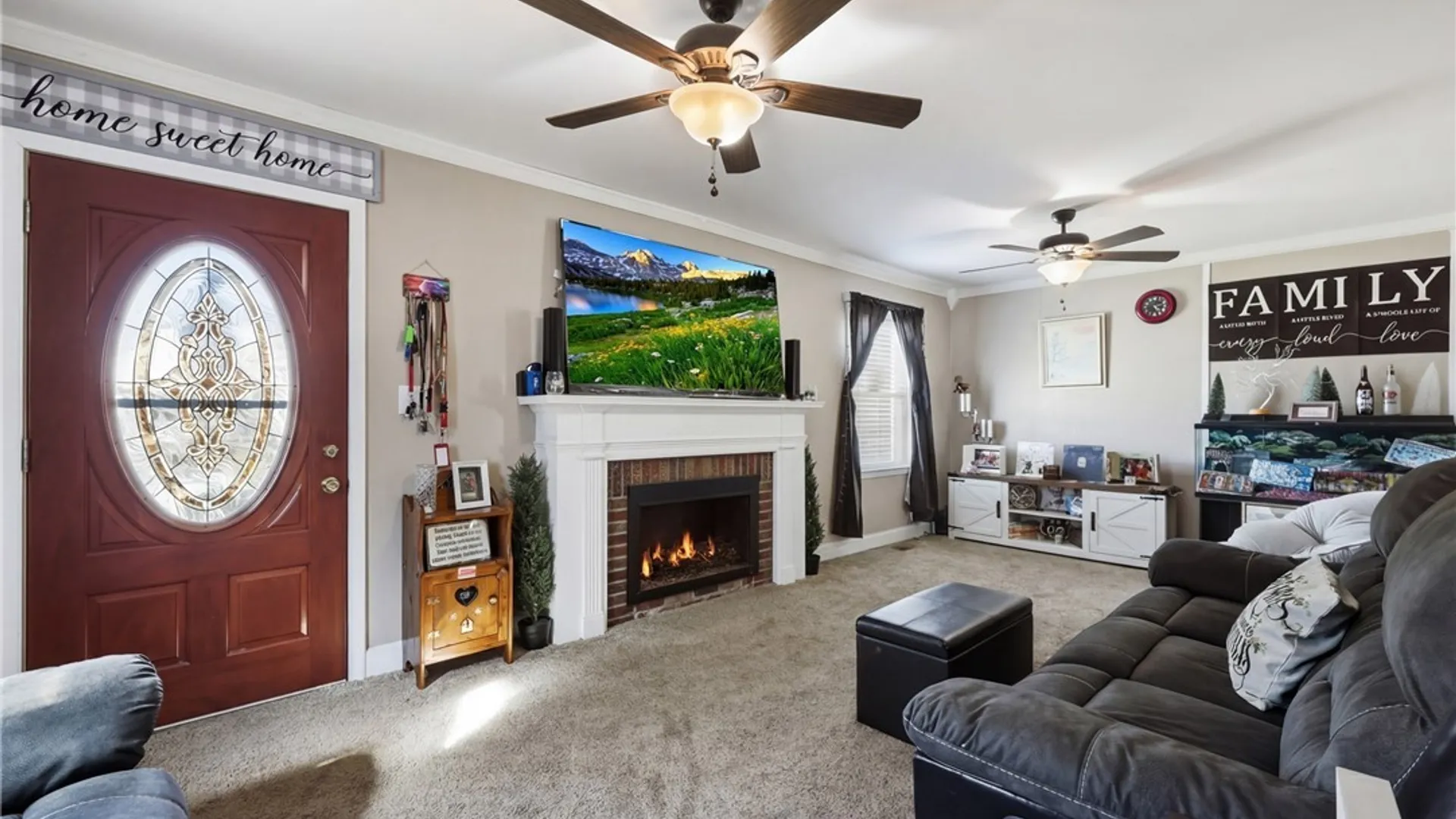 Property at 2733 Woodlawn Avenue, Niagara Falls, NY 14301 4