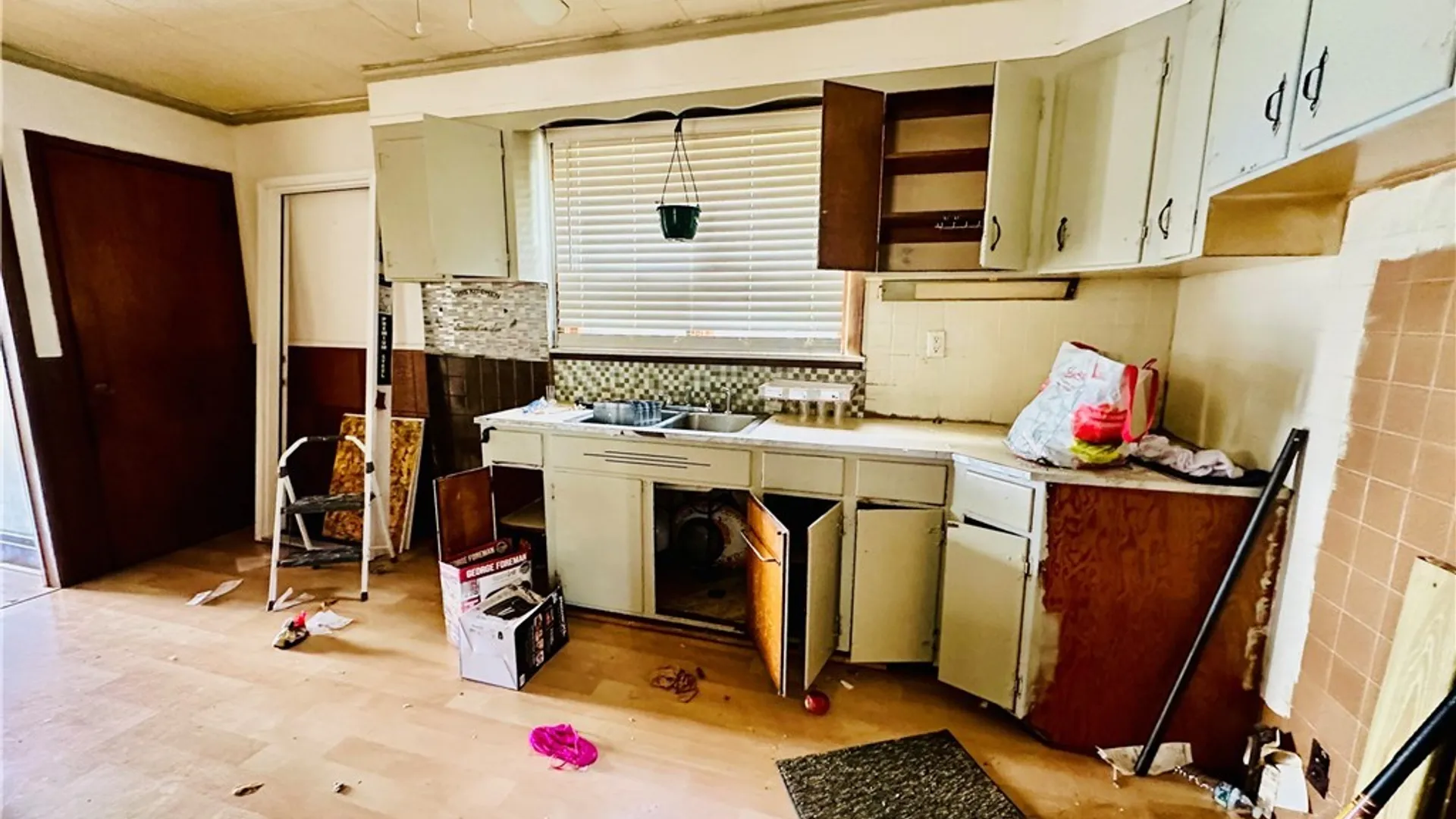 Property at 1146 Ashland Avenue, Niagara Falls, NY 14301 11