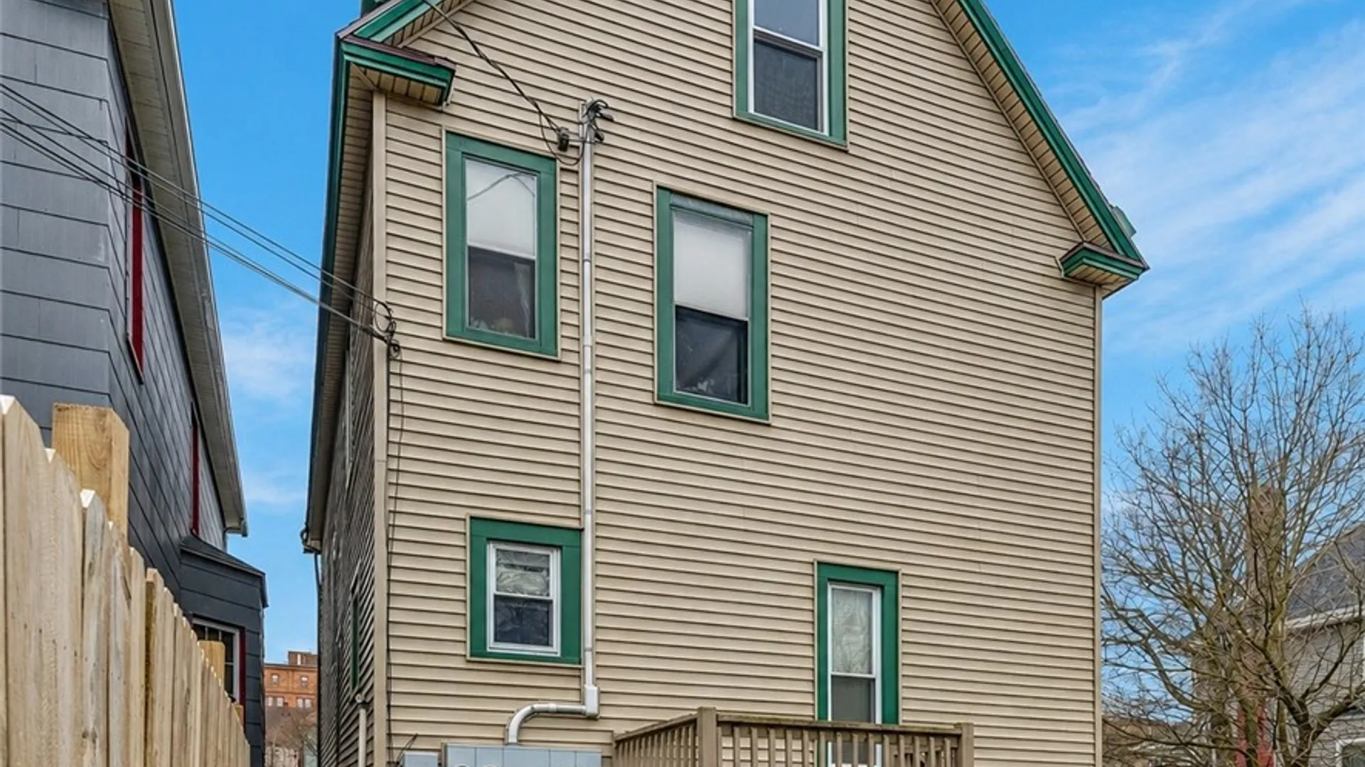 Property at 390 W Delavan Avenue, Buffalo, NY 14213 20