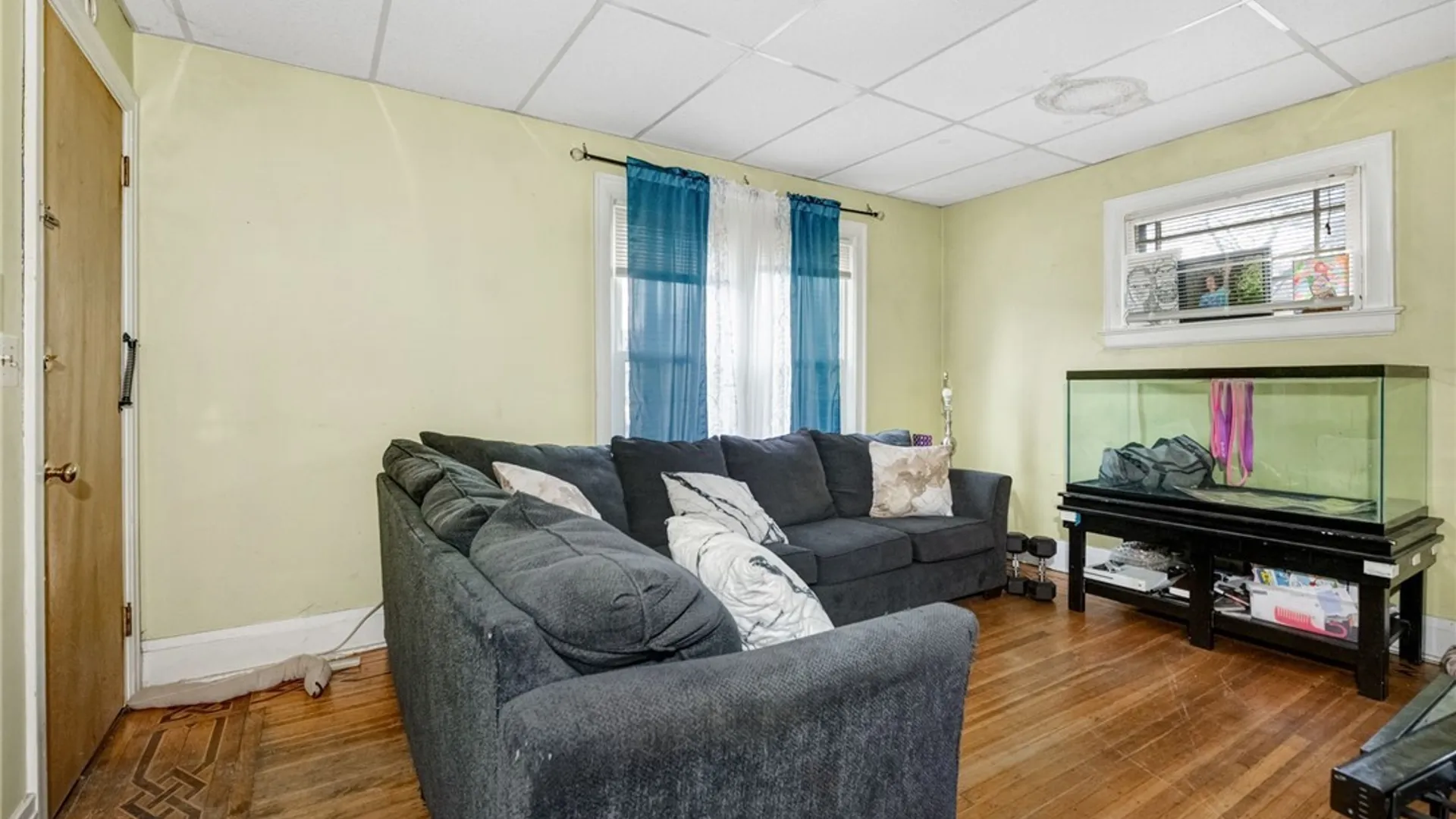 Property at 390 Delavan Avenue, Buffalo, NY 14213 3