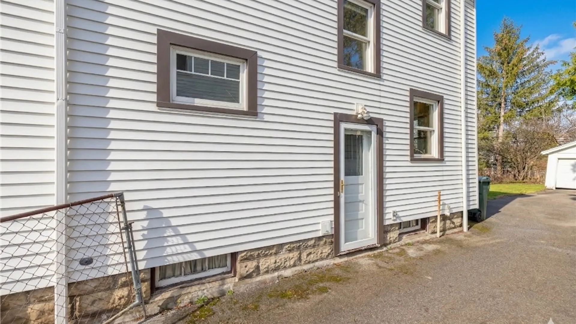 Property at 114 Elmerston Road, Rochester, NY 14620 4