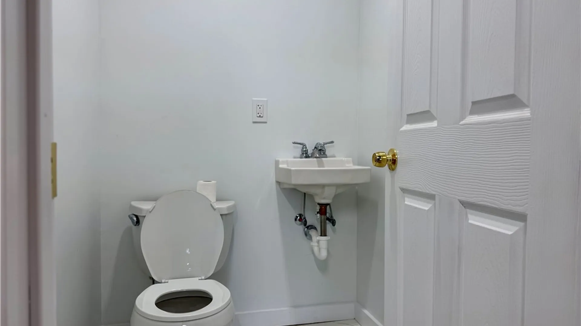 Property at 36 Main Street, Leroy, NY 14482 13