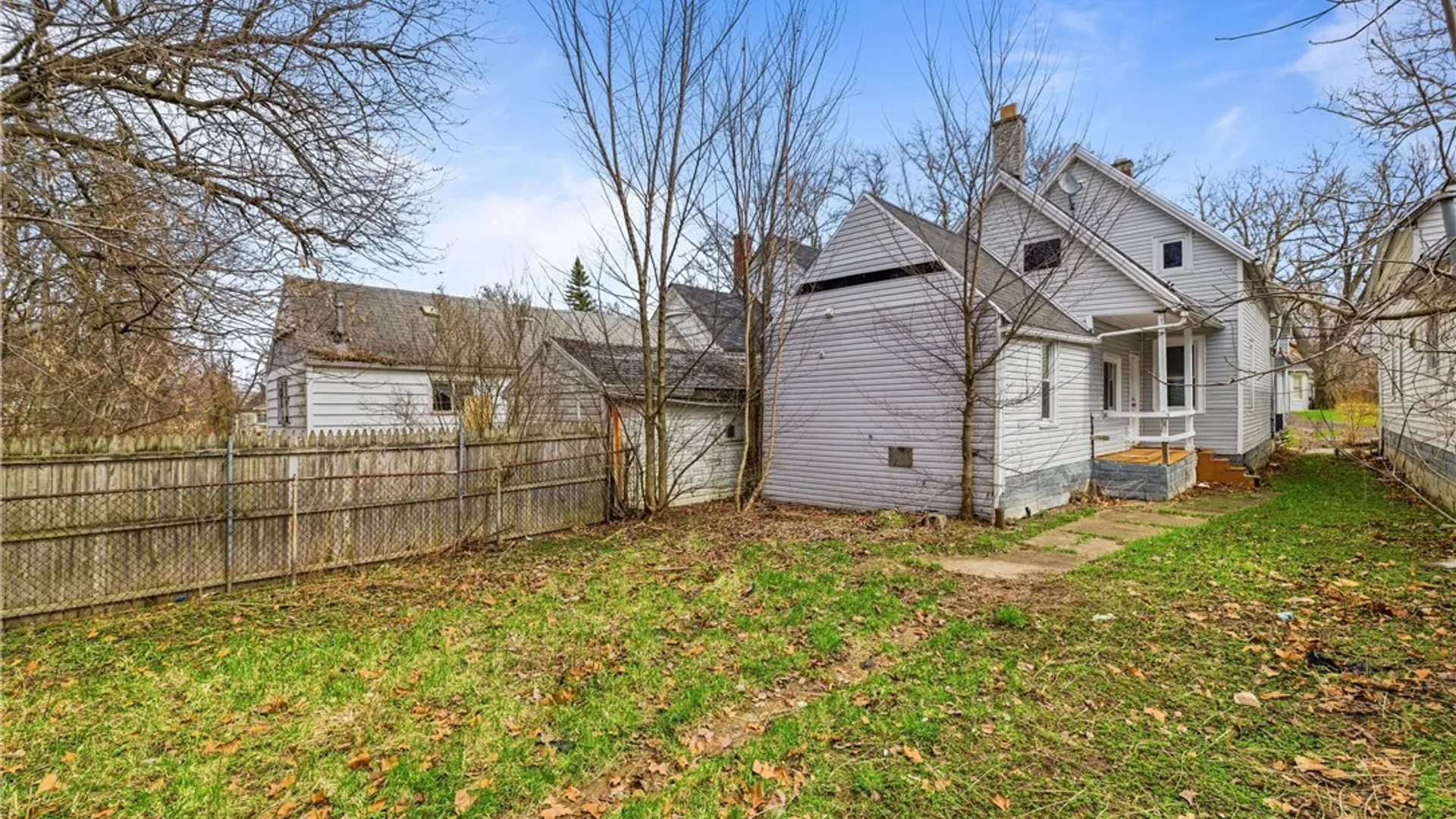 Property at 88 Roehrer Avenue, Buffalo, NY 14208 20