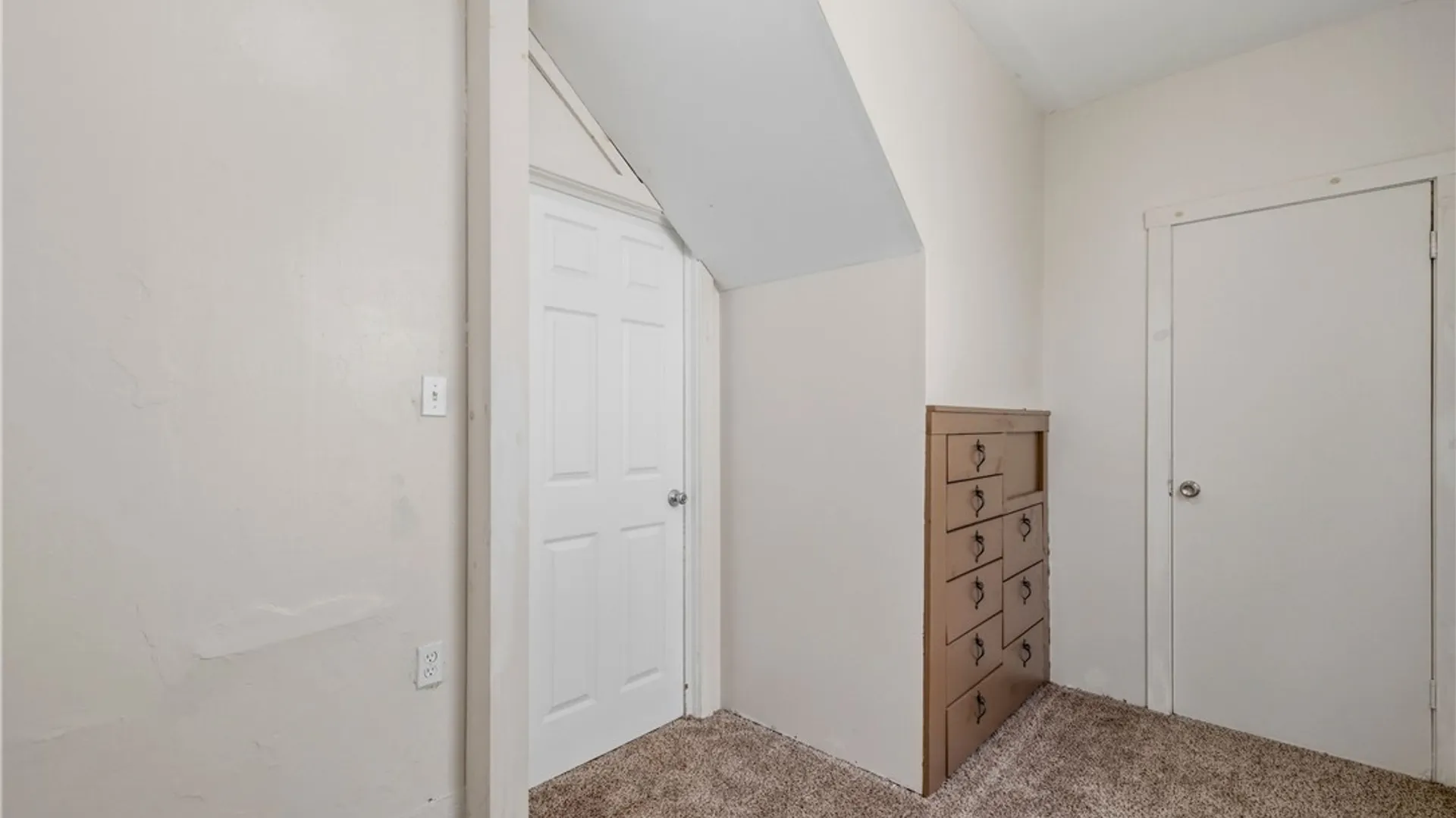 Property at 88 Roehrer Avenue, Buffalo, NY 14208 6