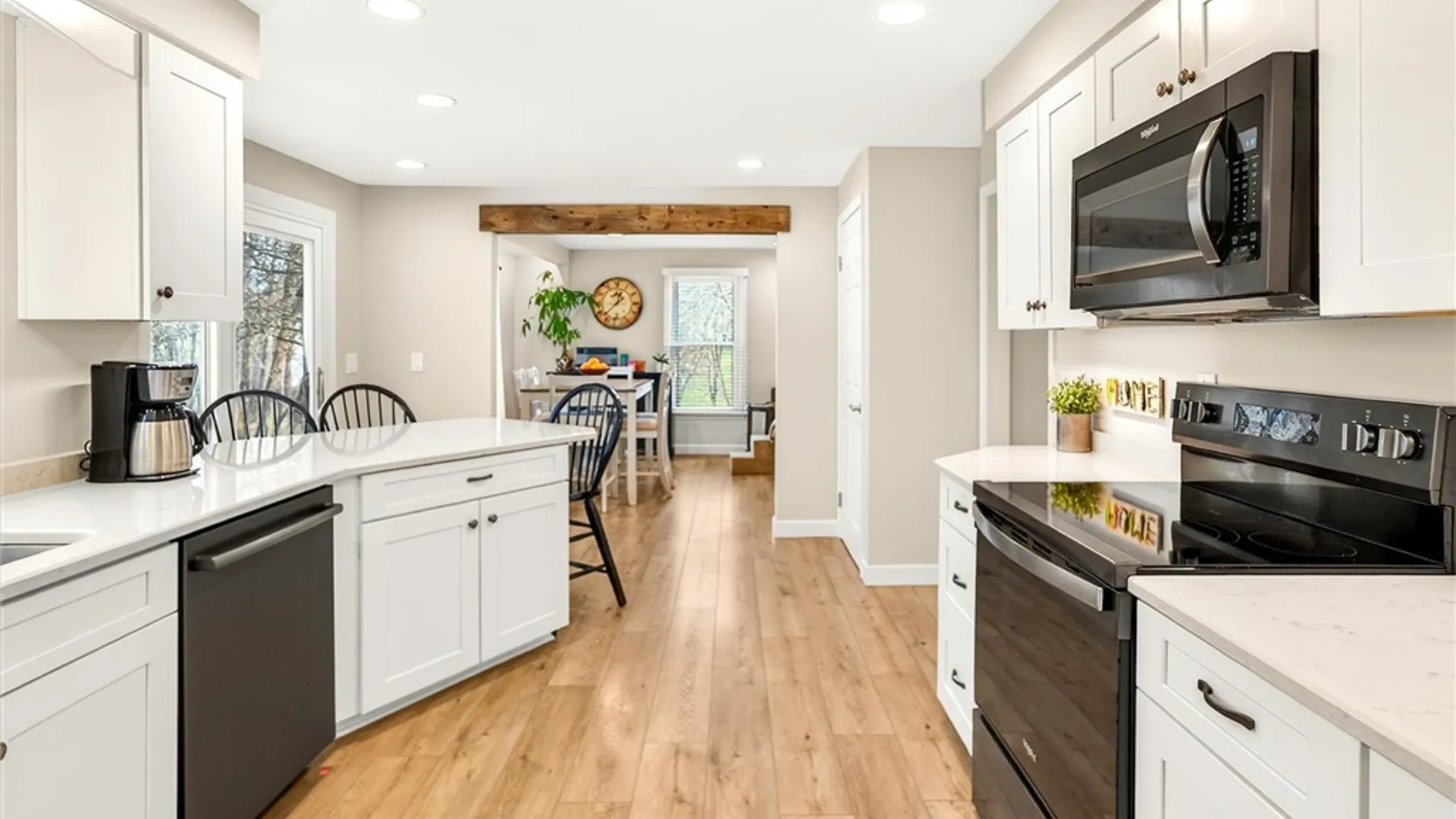 Property at 51 West Parkway, Victor, NY 14564 15