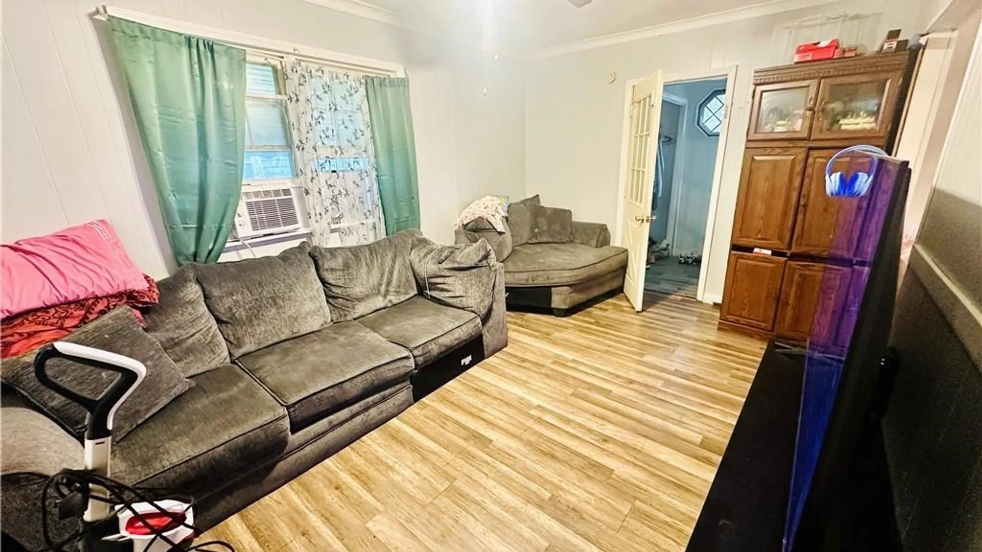 Property at 333 73rd Street, Niagara Falls, NY 14304 12