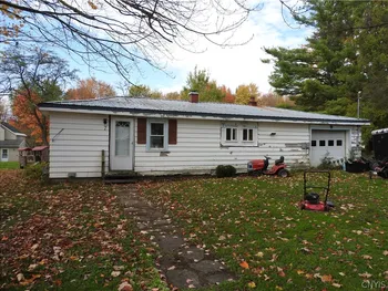 Property at 7 Clemons Drive, Volney, NY 13069