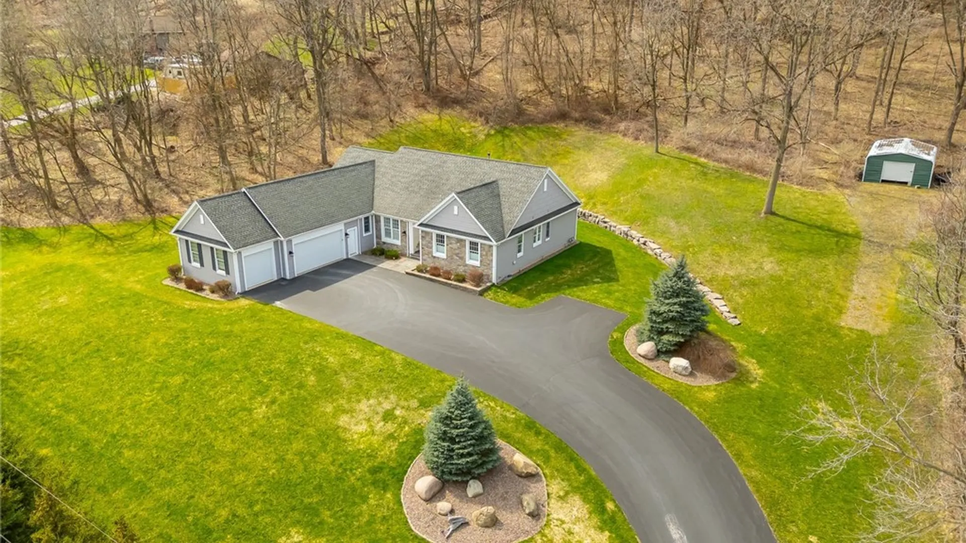 Property at 670 Victor Egypt Road, Victor, NY 14564 34