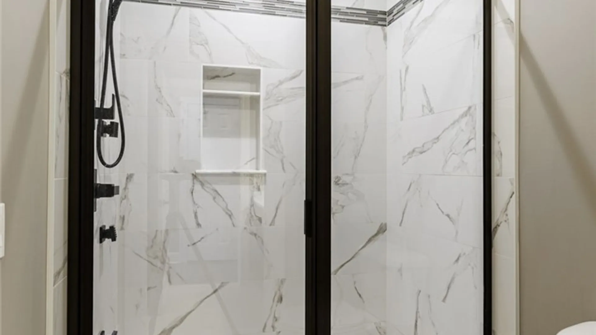 Property at 97 Kingsford Lane, Ogden, NY 14559 34